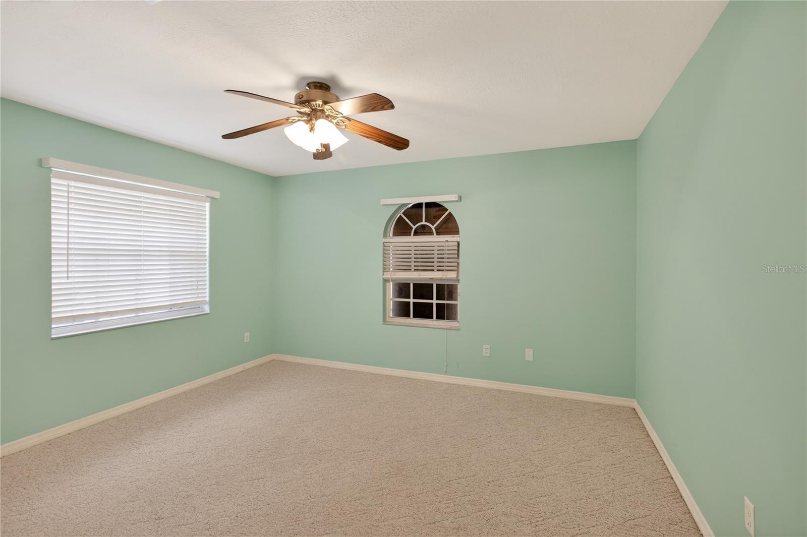 2065 OAK BEACH BLVD, SEBRING, FL, 33875