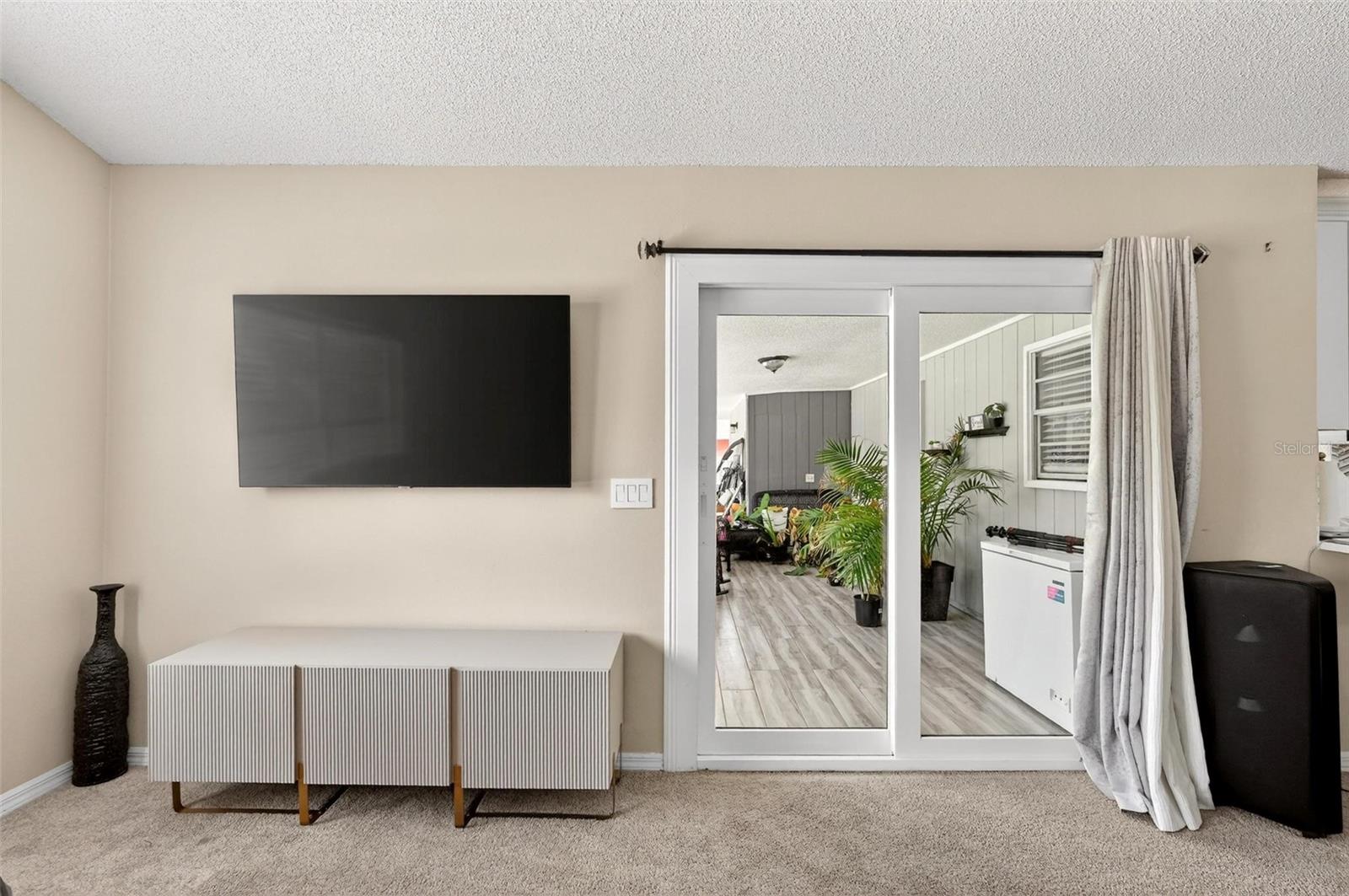 3010 HALLOW DR, DELTONA, FL, 32738