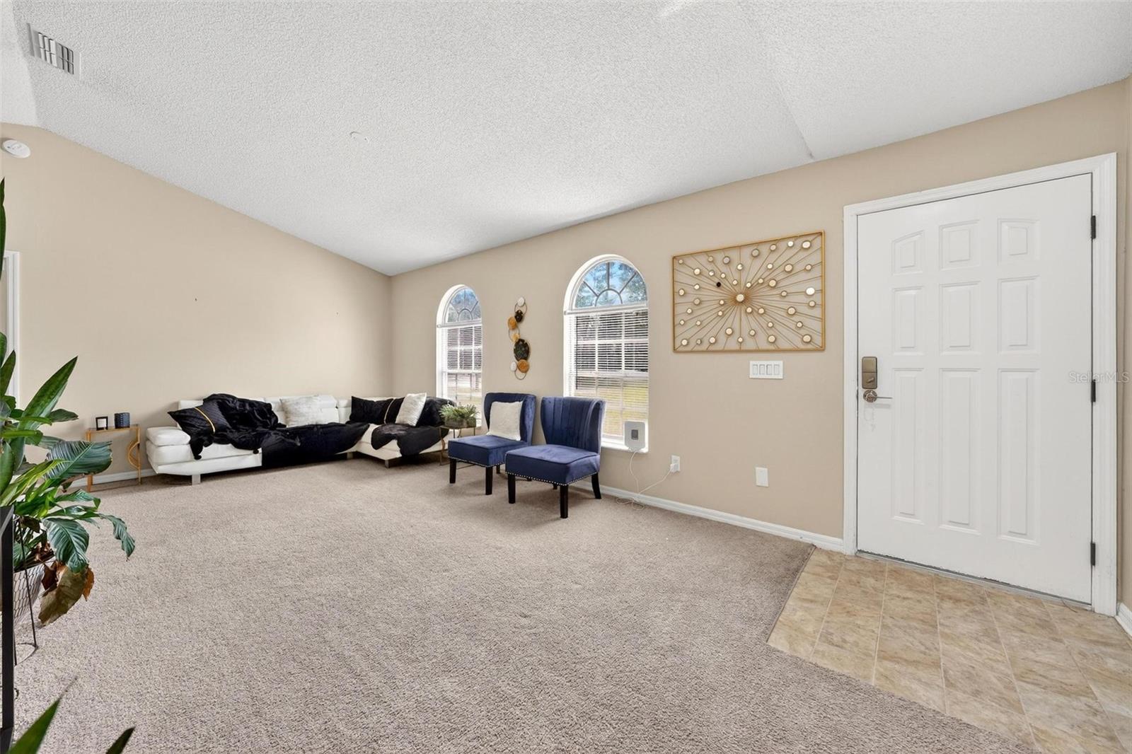 3010 HALLOW DR, DELTONA, FL, 32738