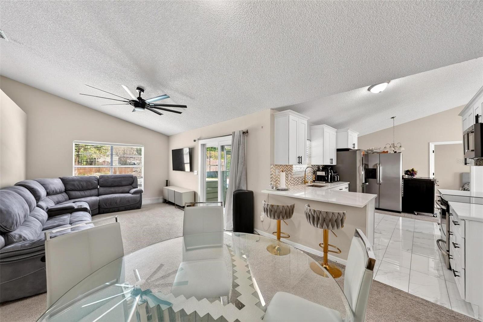 3010 HALLOW DR, DELTONA, FL, 32738