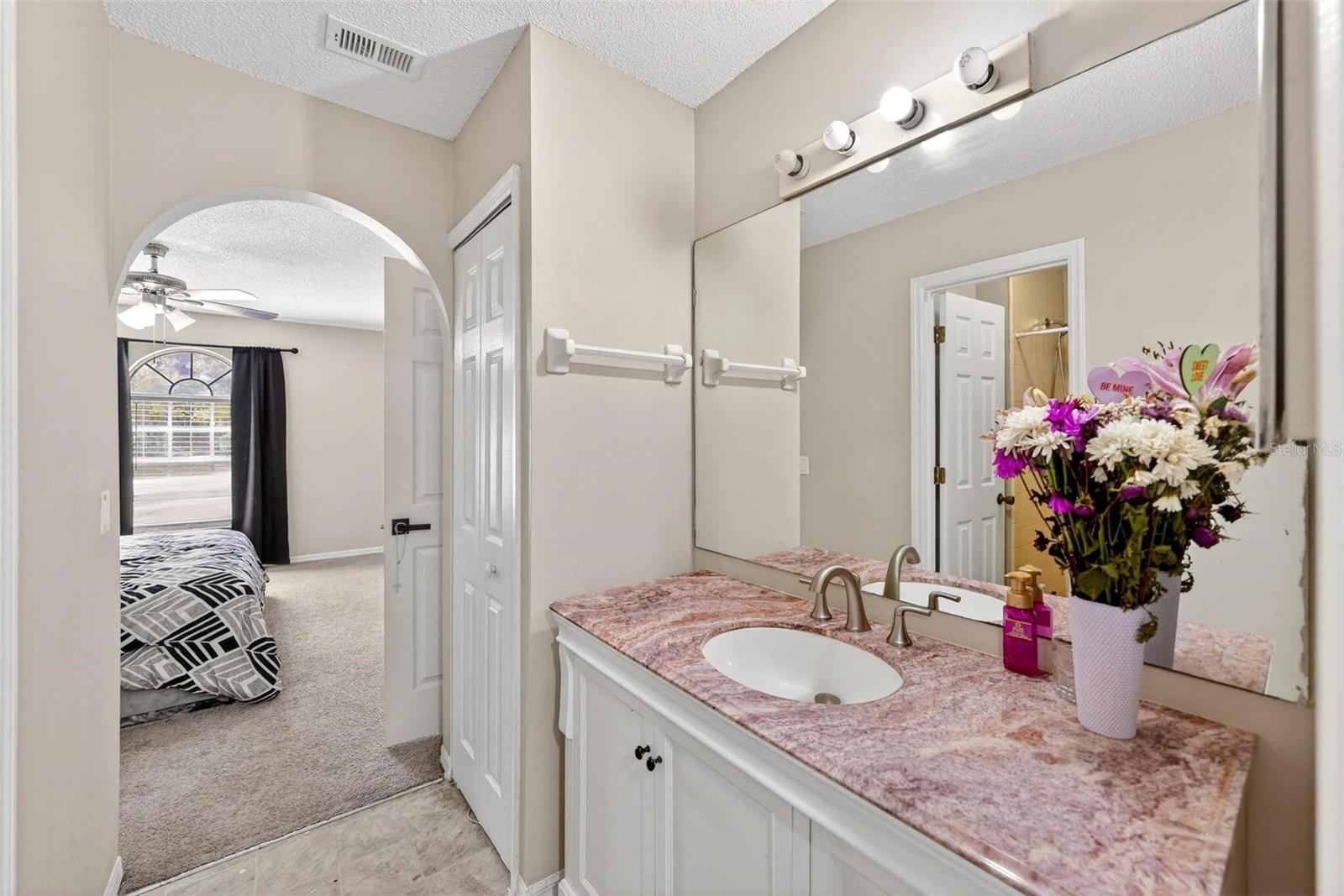 3010 HALLOW DR, DELTONA, FL, 32738