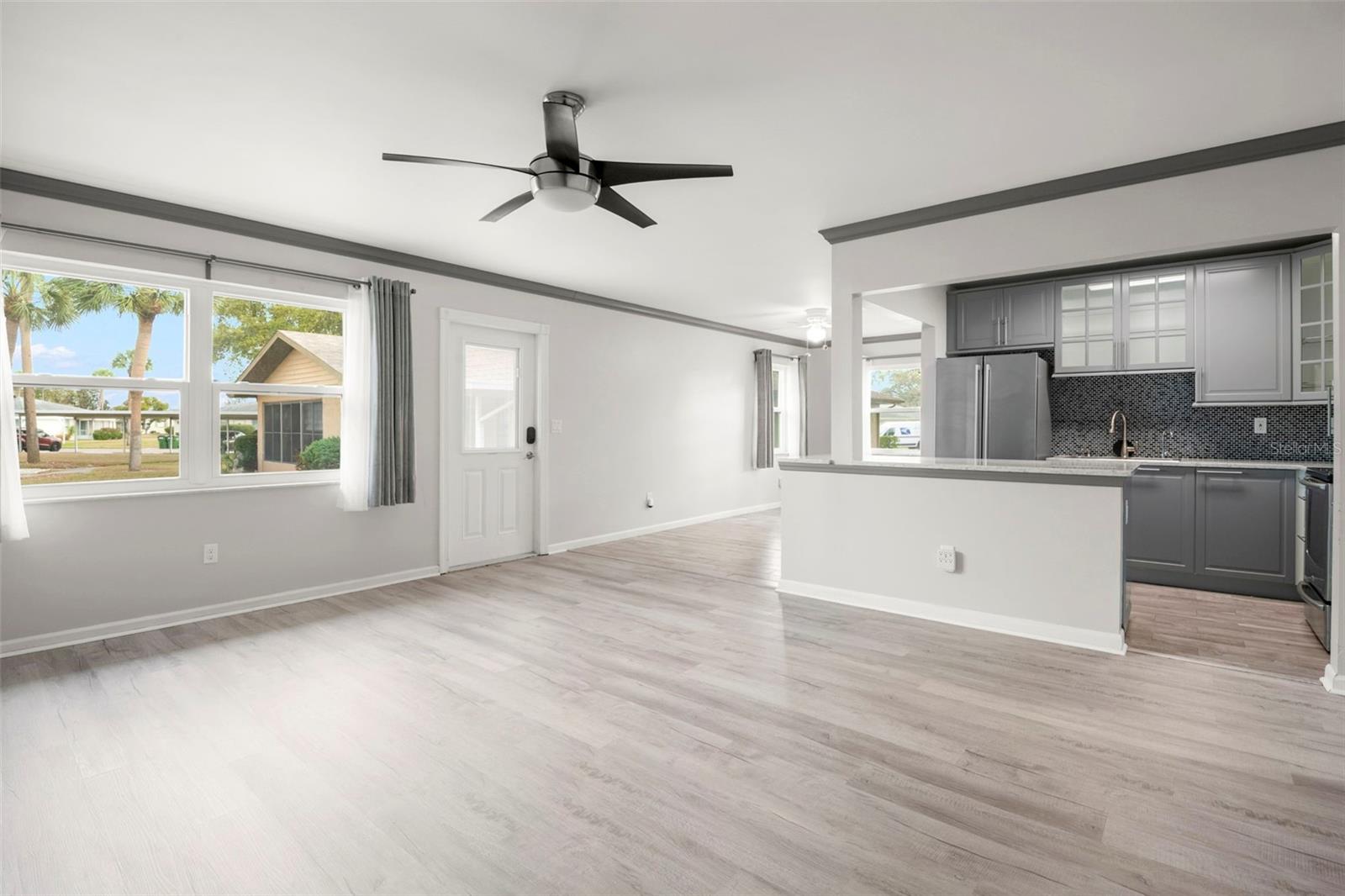 1904 CANTERBURY LN #13, SUN CITY CENTER, FL, 33573