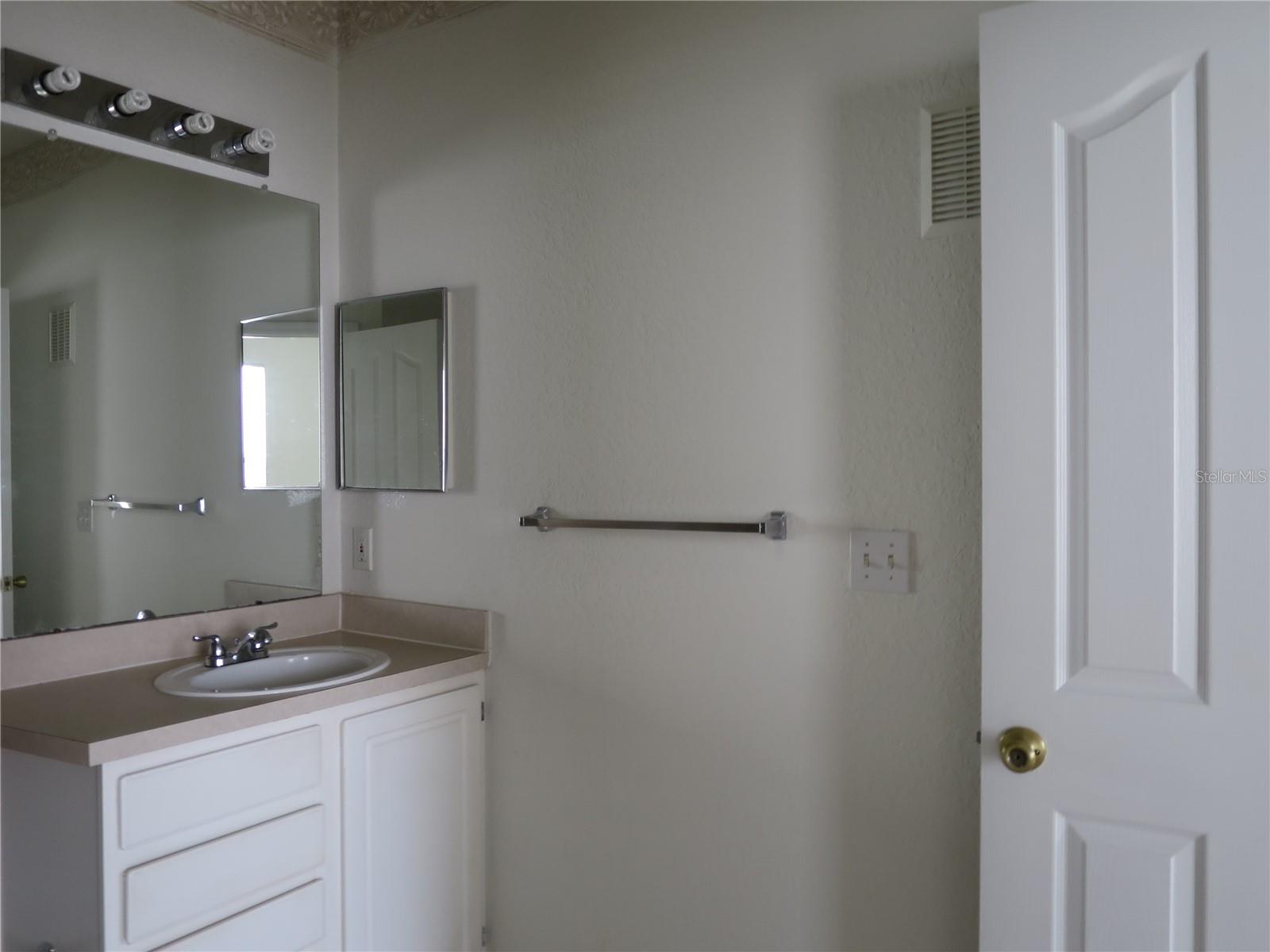 8826 DUNES CT #208, KISSIMMEE, FL, 34747