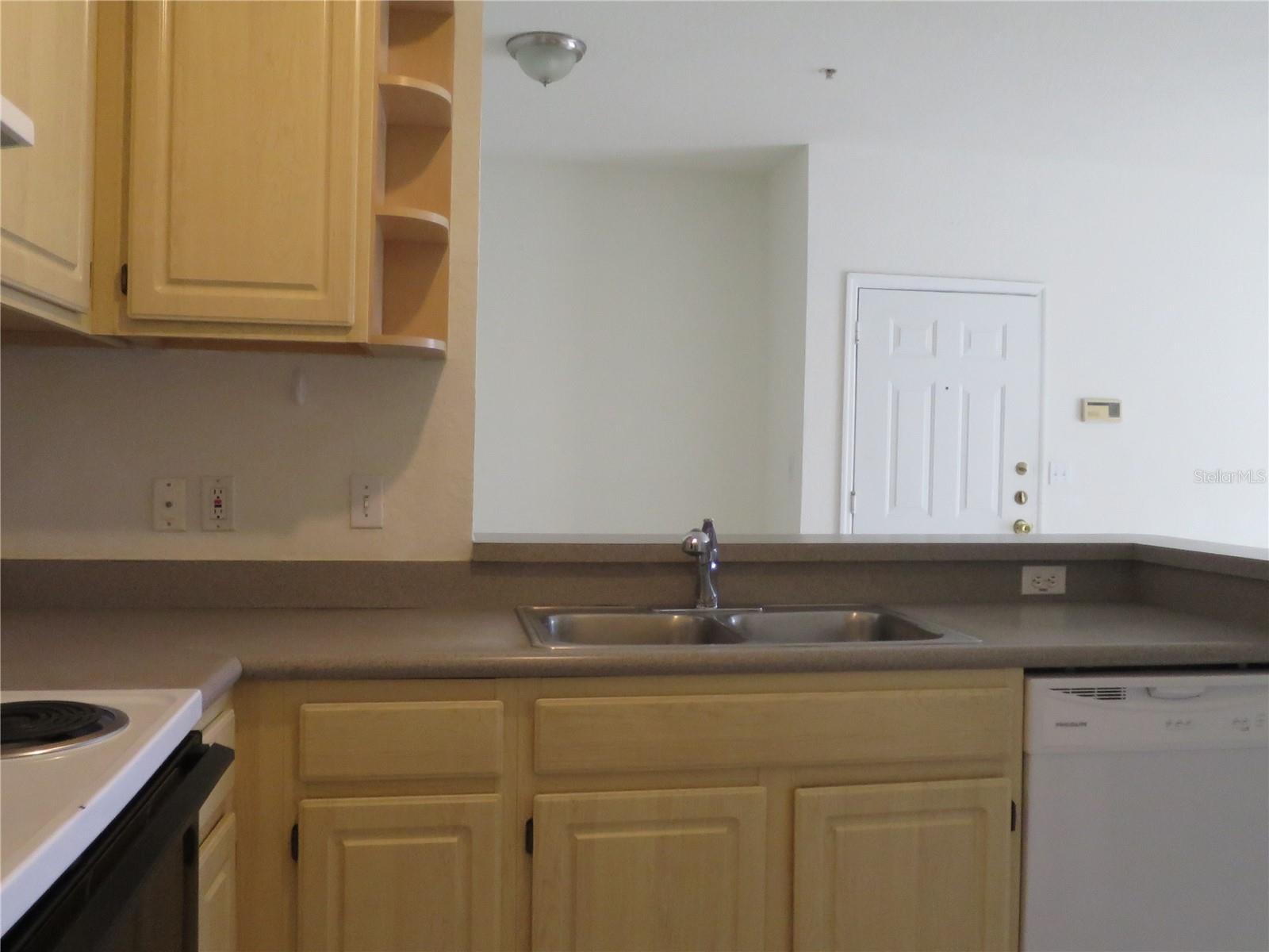 8826 DUNES CT #208, KISSIMMEE, FL, 34747