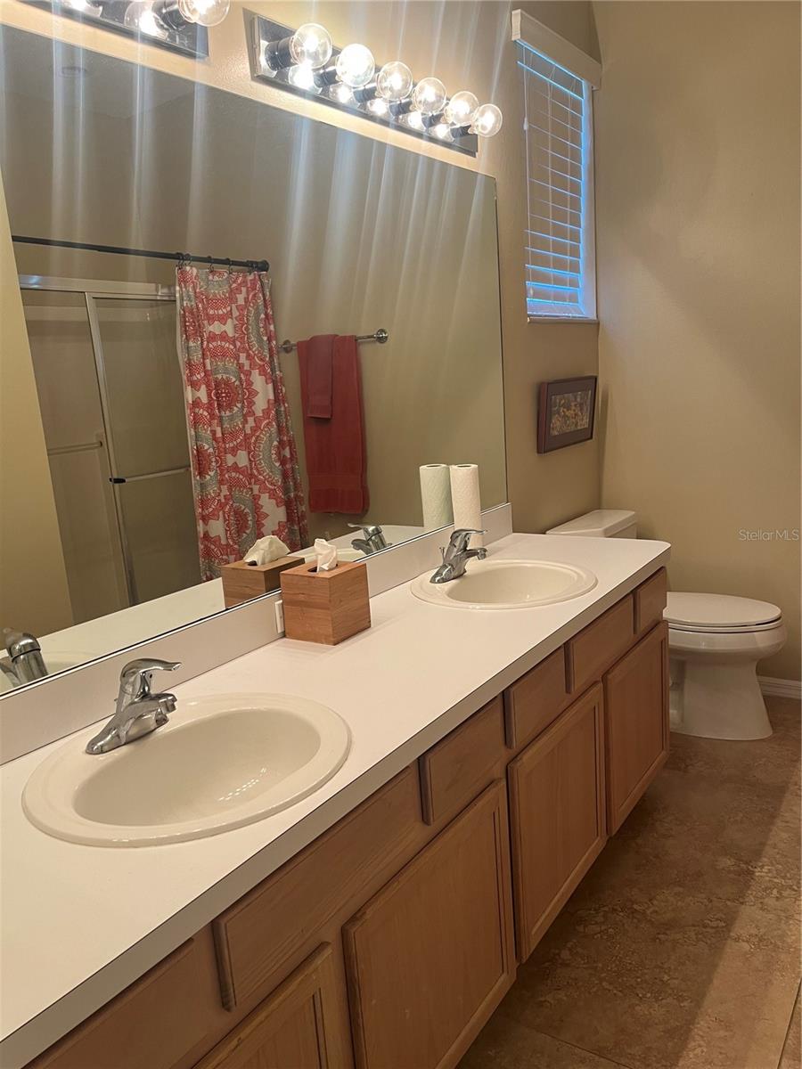 20750 EUSTIS RD, LAND O LAKES, FL, 34637