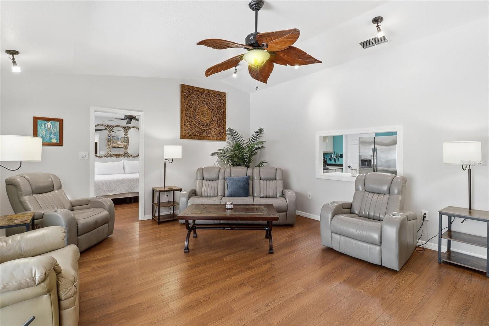 9740 W CRANBERRY ST, CRYSTAL RIVER, FL, 34428