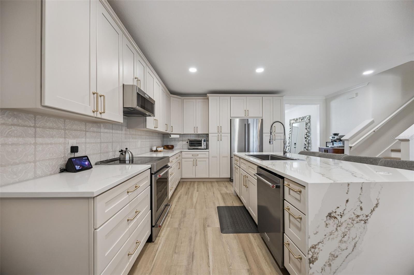 3934 CENTERVILLE WAY, SANFORD, FL, 32771