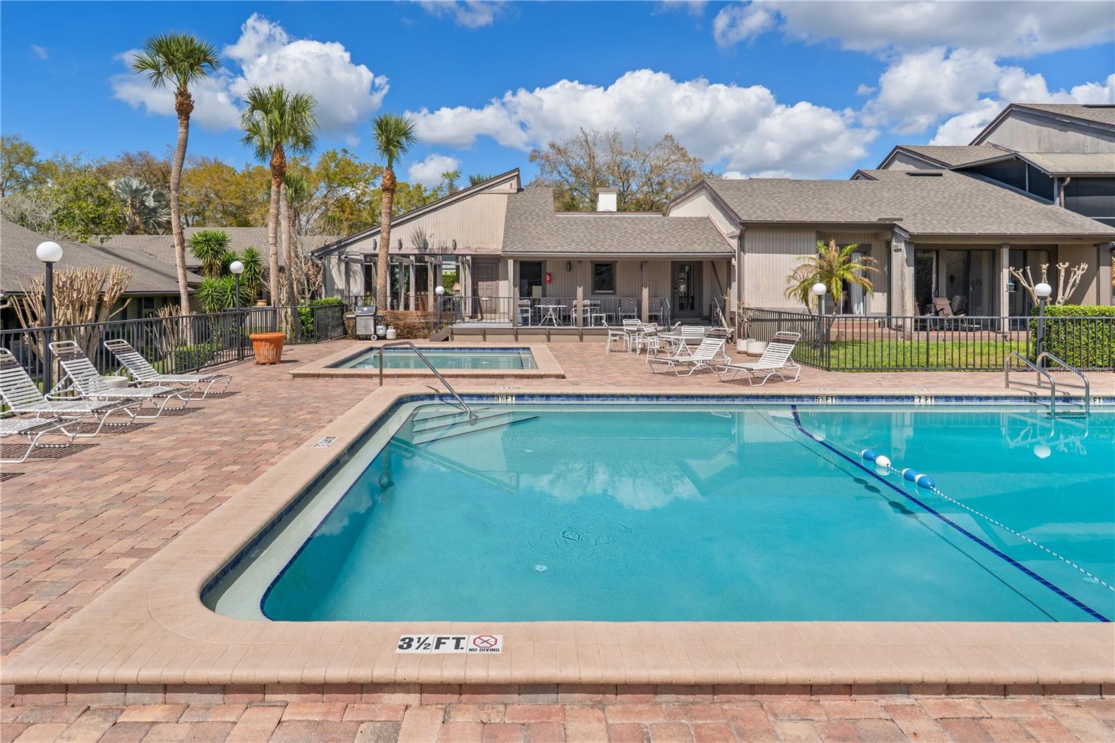 688 LAKE VILLAS DR #688, ALTAMONTE SPRINGS, FL, 32701