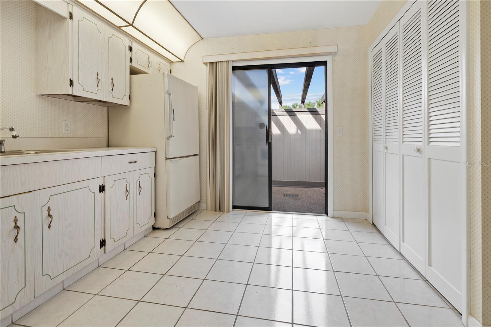 688 LAKE VILLAS DR #688, ALTAMONTE SPRINGS, FL, 32701