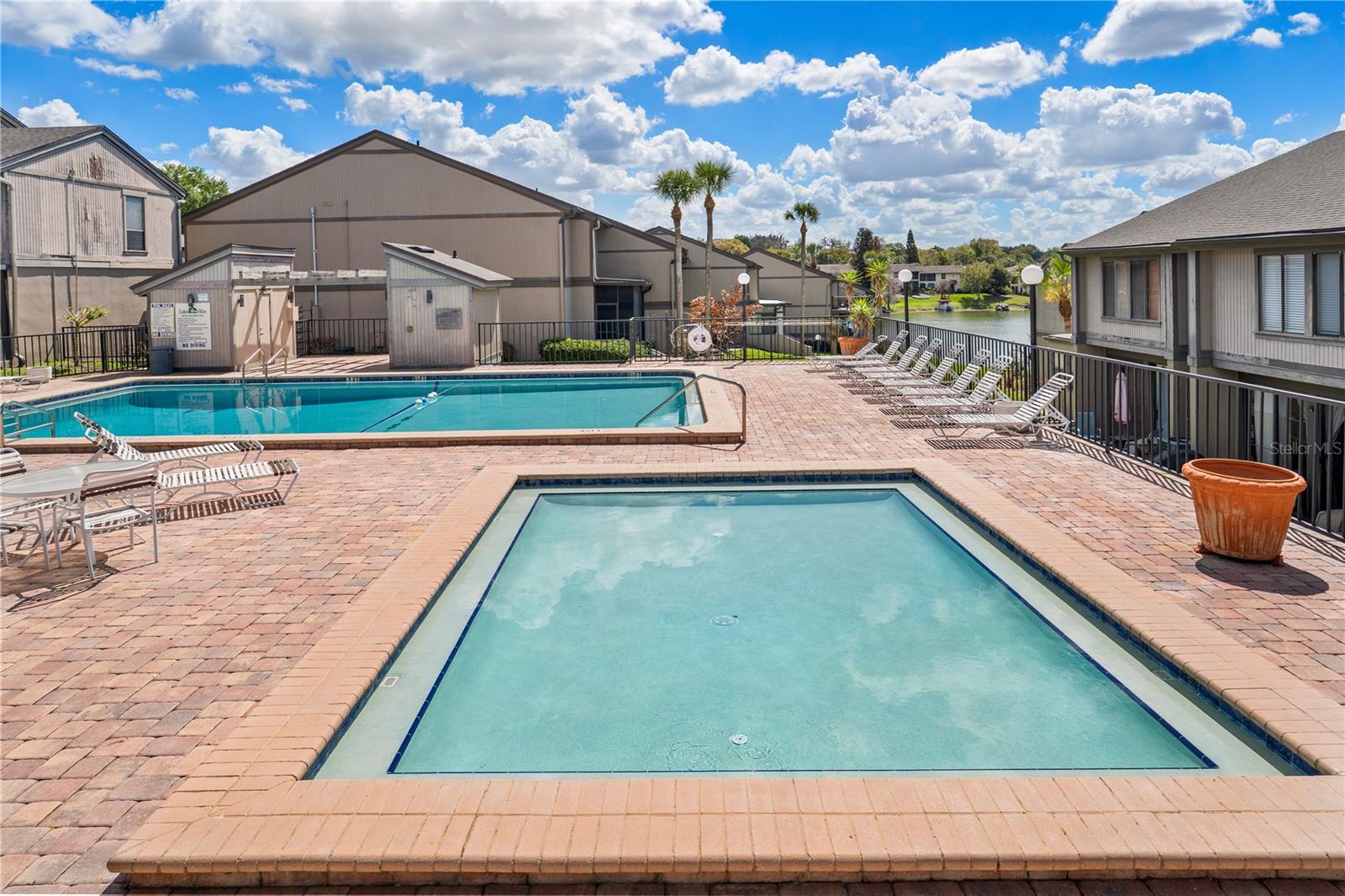 688 LAKE VILLAS DR #688, ALTAMONTE SPRINGS, FL, 32701