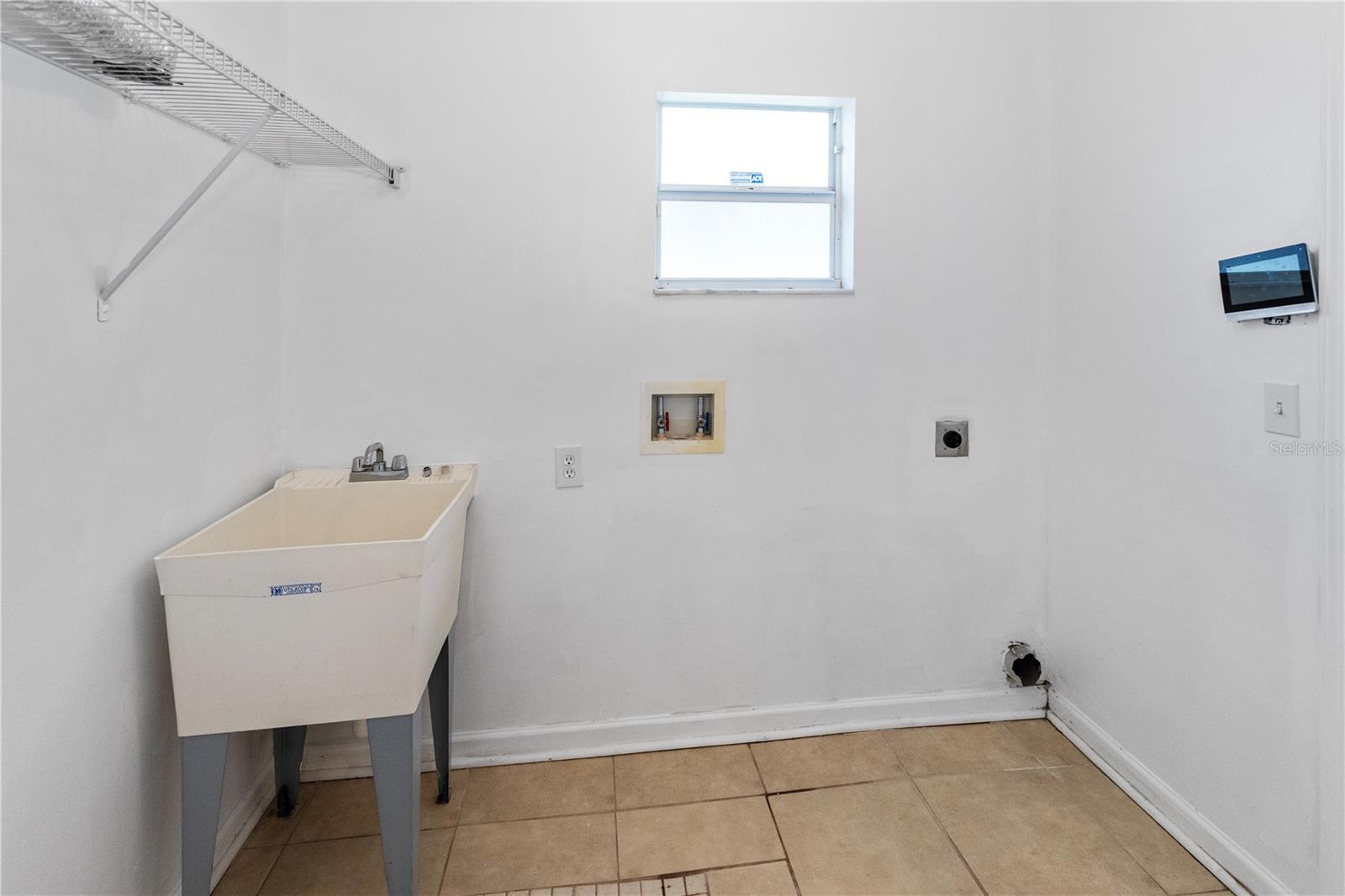 1415 E ANNIE ST, TAMPA, FL, 33612