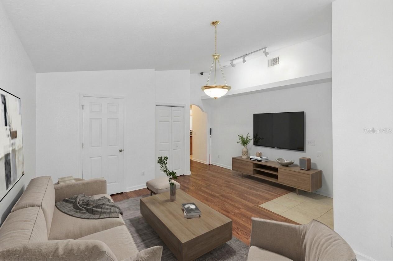 1415 E ANNIE ST, TAMPA, FL, 33612