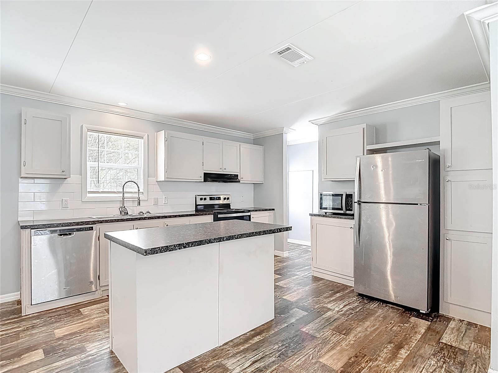 7158 SUNNYSIDE DR, BROOKSVILLE, FL, 34601