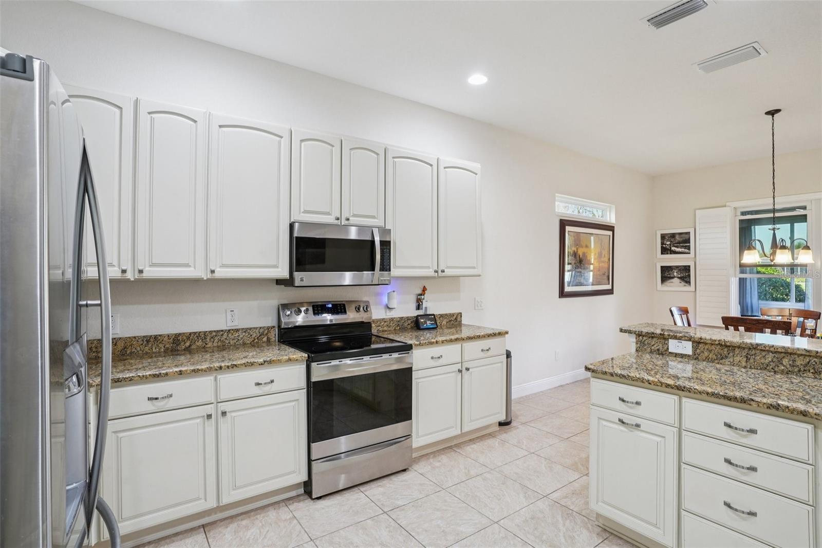 10144 LAKE MIONA WAY, OXFORD, FL, 34484