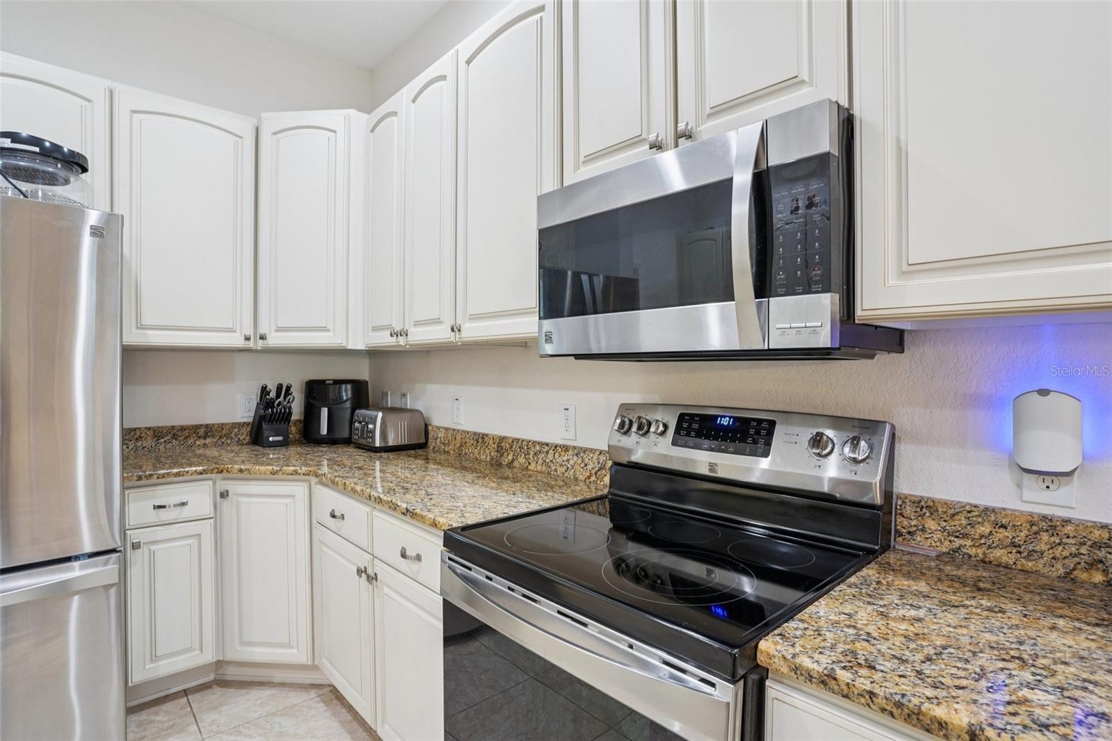 10144 LAKE MIONA WAY, OXFORD, FL, 34484