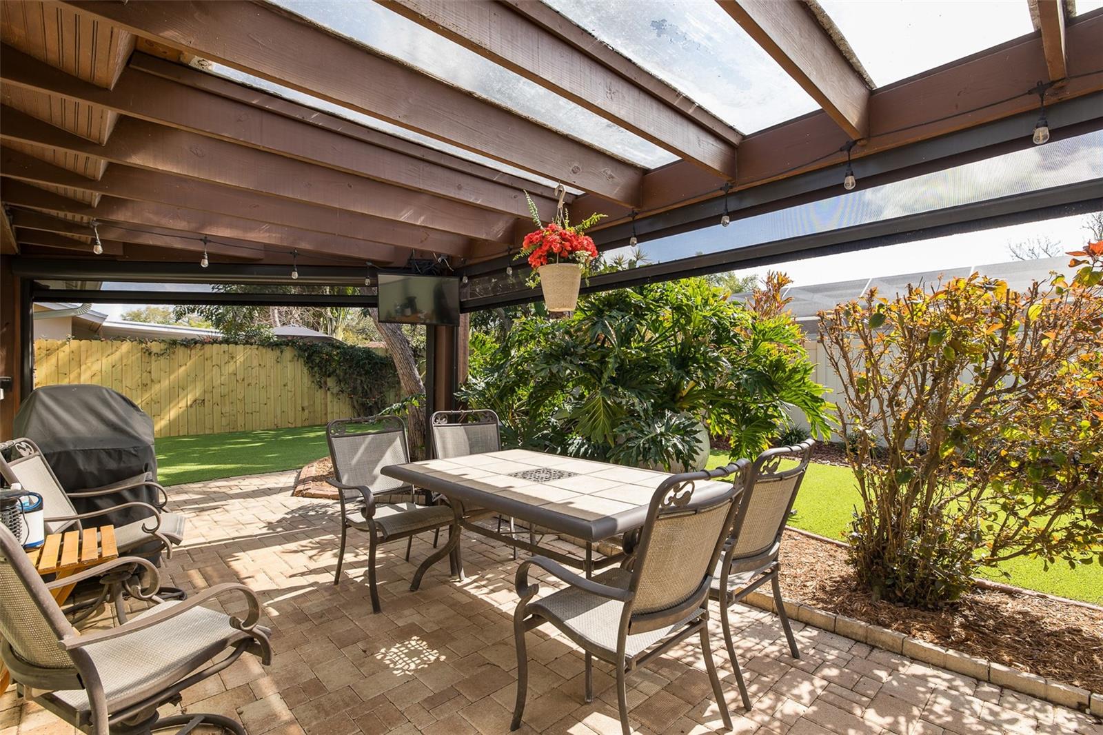 1363 OVERLEA DR, DUNEDIN, FL, 34698