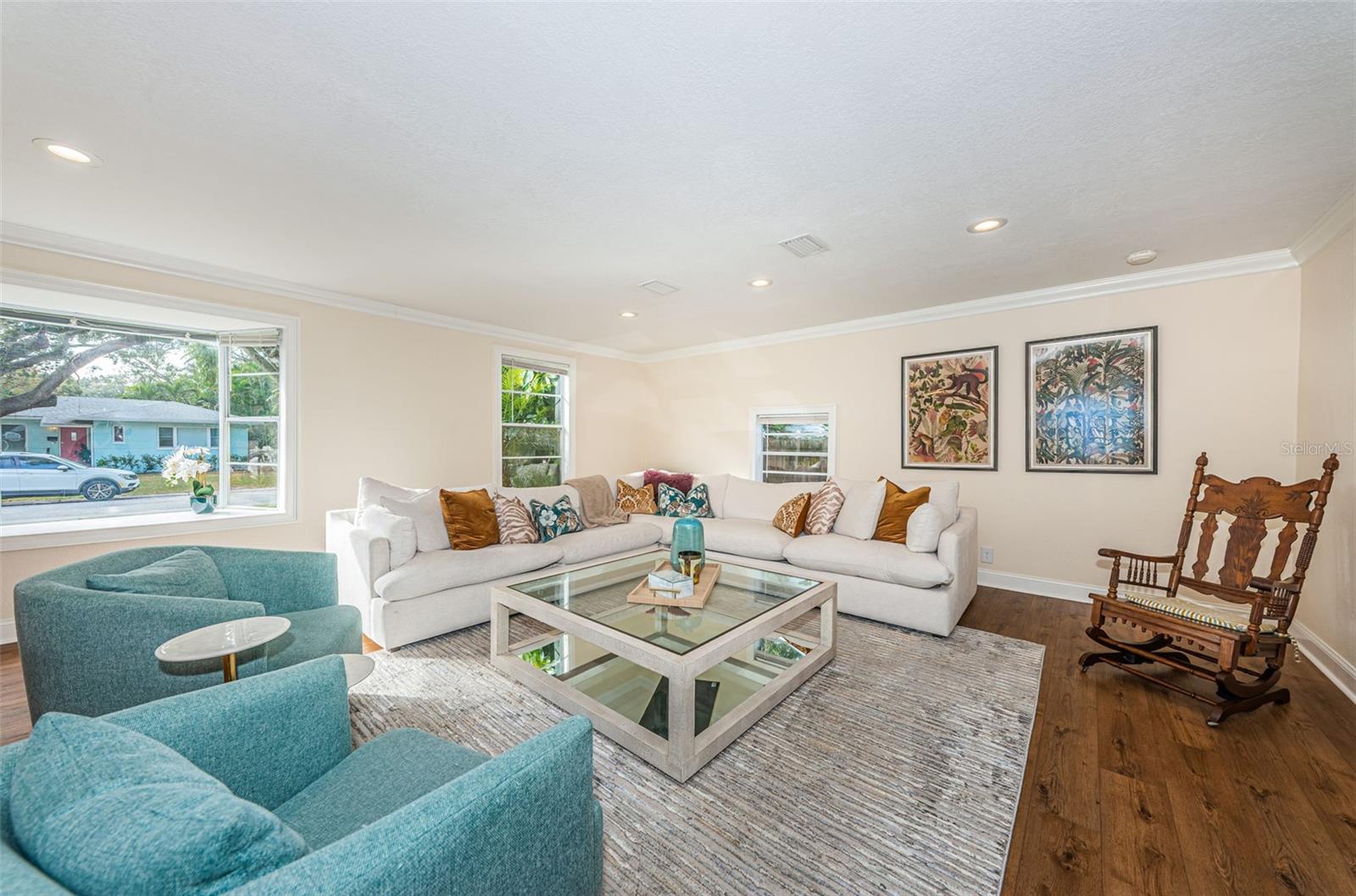 1735 23RD AVE N, ST PETERSBURG, FL, 33713