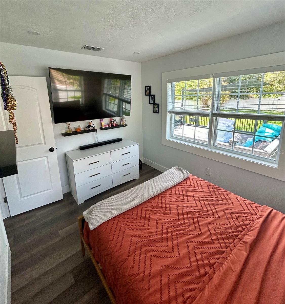 3550 2ND AVE S, ST PETERSBURG, FL, 33711