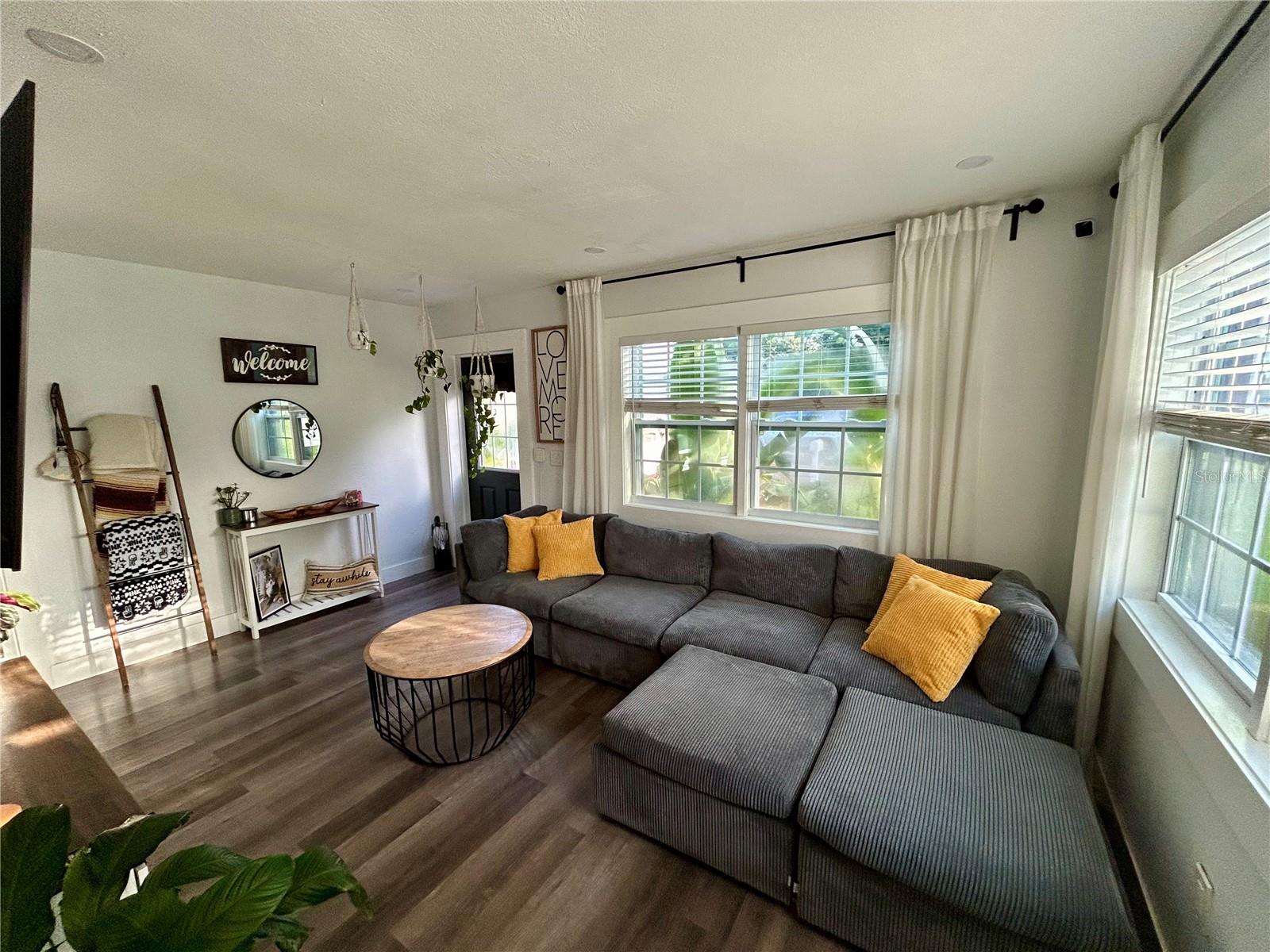 3550 2ND AVE S, ST PETERSBURG, FL, 33711