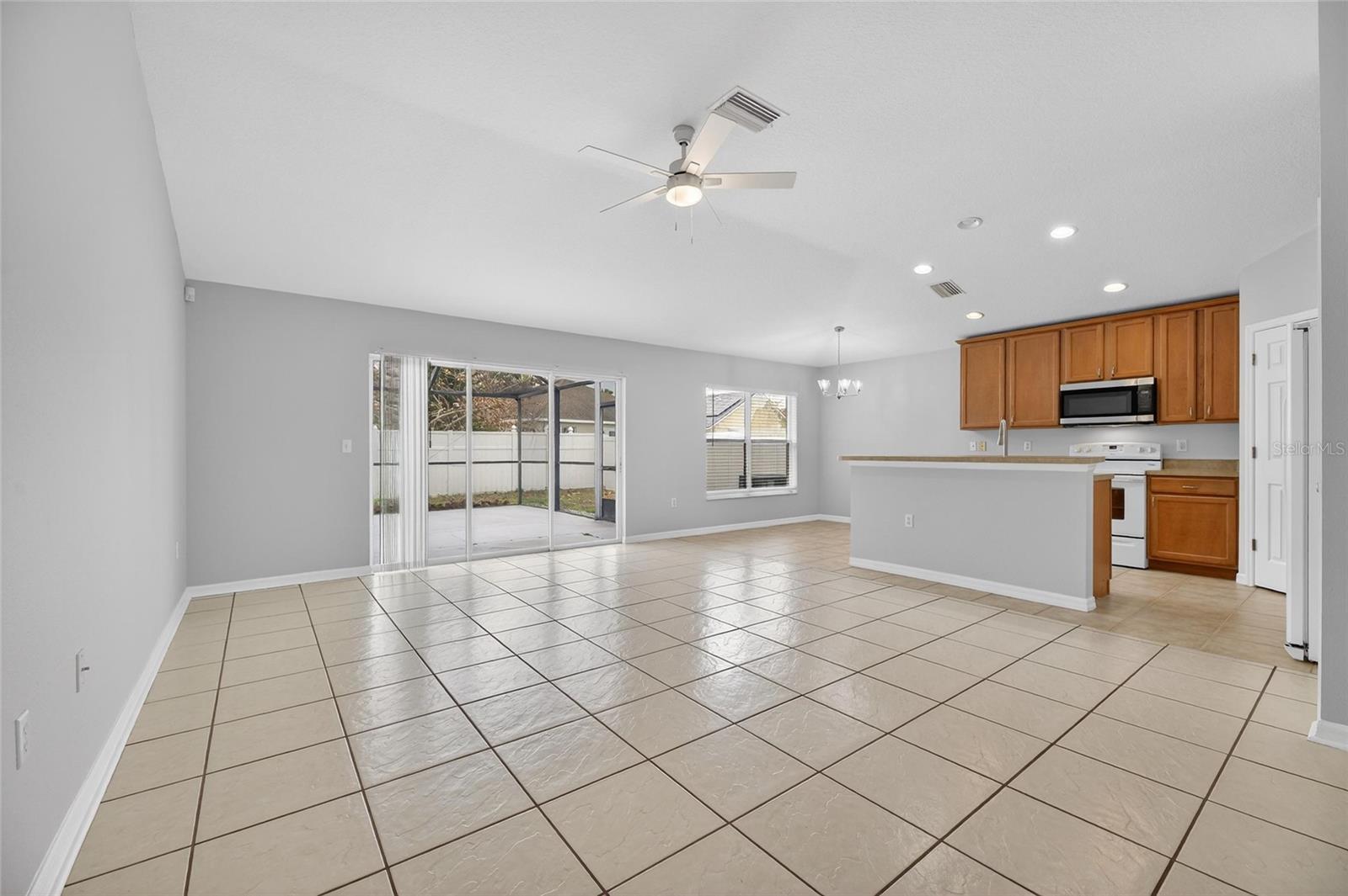 9613 CYPRESS HARBOR DR, GIBSONTON, FL, 33534