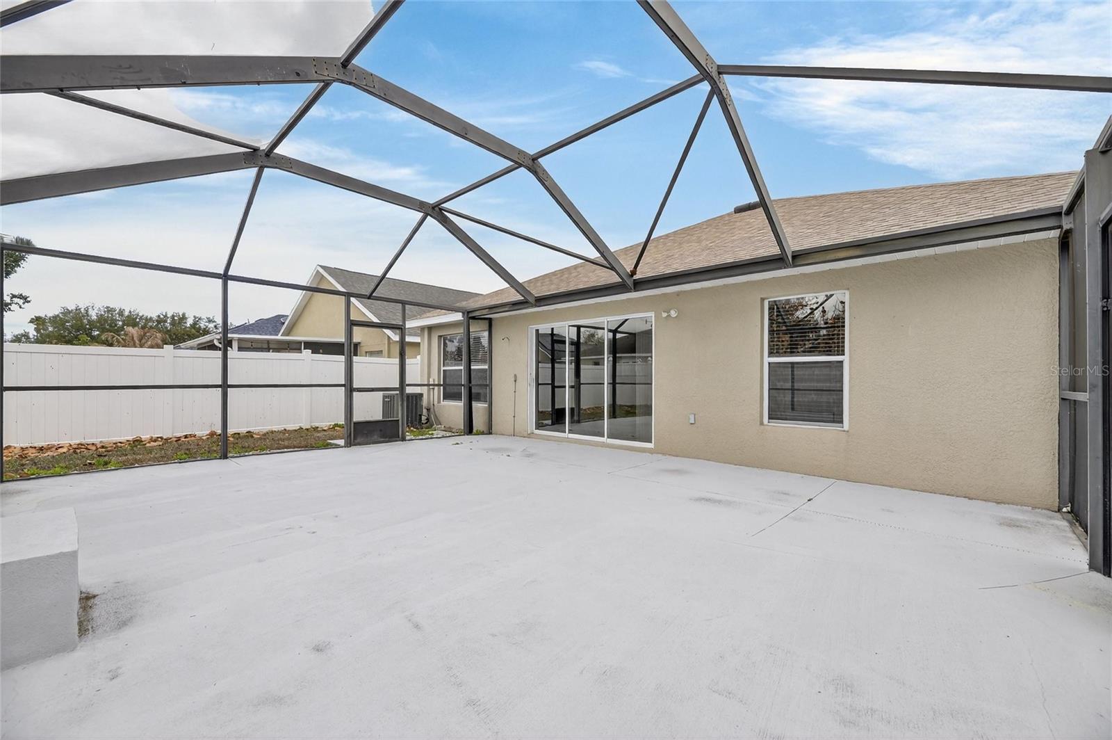9613 CYPRESS HARBOR DR, GIBSONTON, FL, 33534