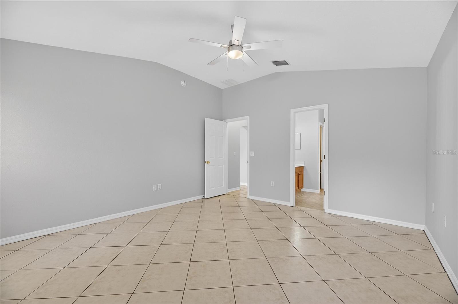 9613 CYPRESS HARBOR DR, GIBSONTON, FL, 33534