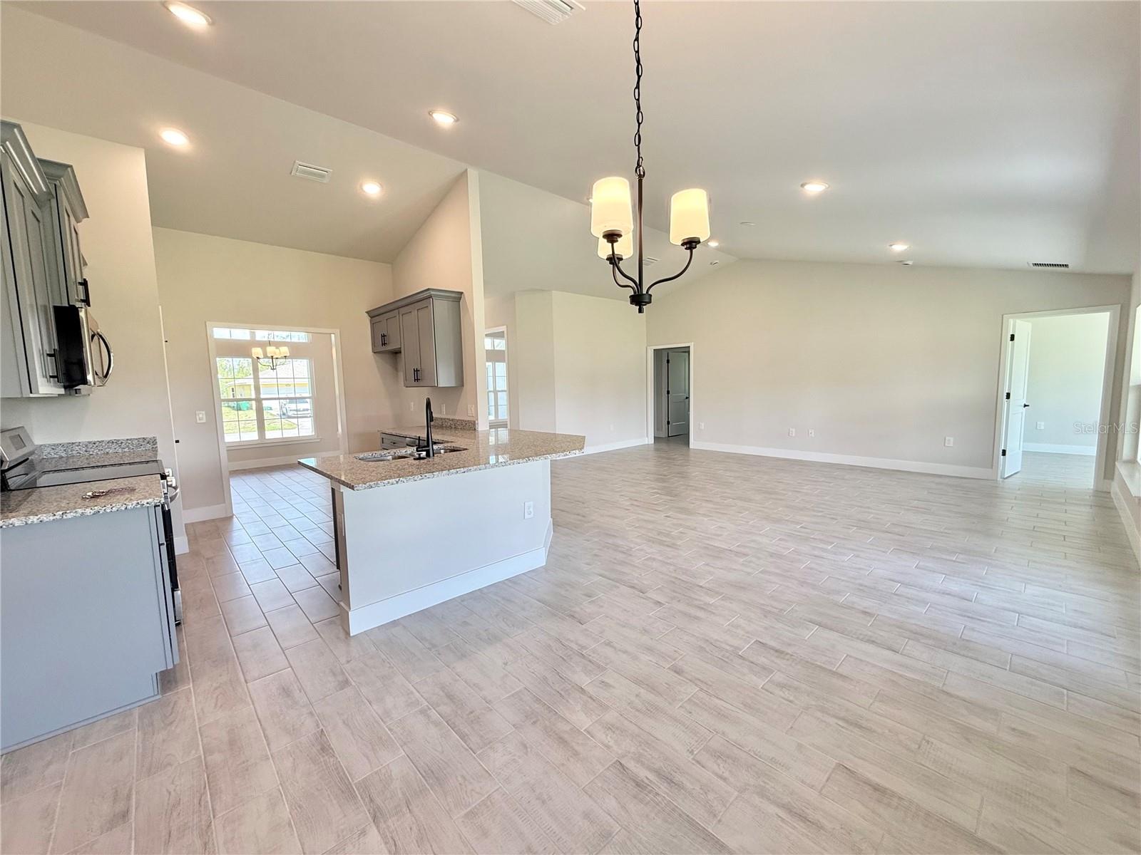 10443 SUNBURY DR, PORT CHARLOTTE, FL, 33981