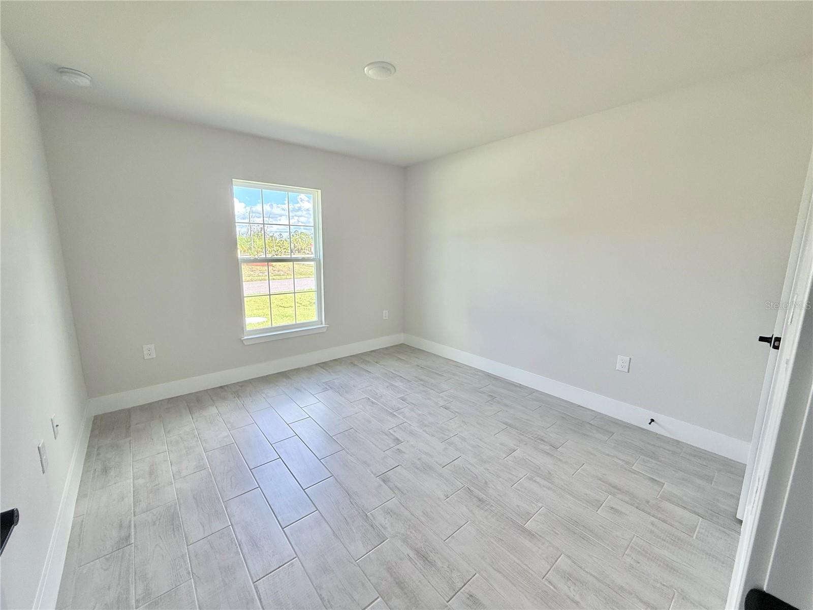 10443 SUNBURY DR, PORT CHARLOTTE, FL, 33981