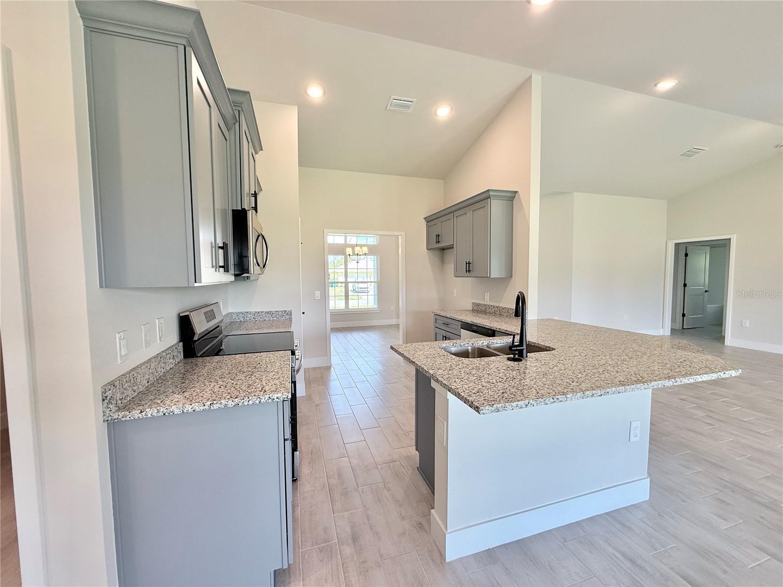 10443 SUNBURY DR, PORT CHARLOTTE, FL, 33981