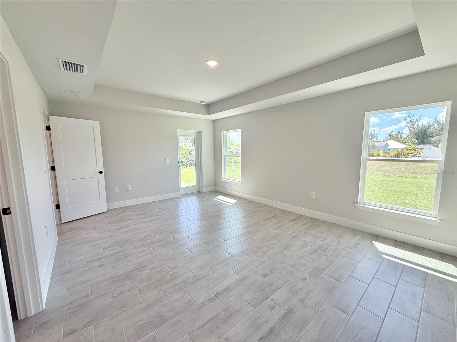 10443 SUNBURY DR, PORT CHARLOTTE, FL, 33981