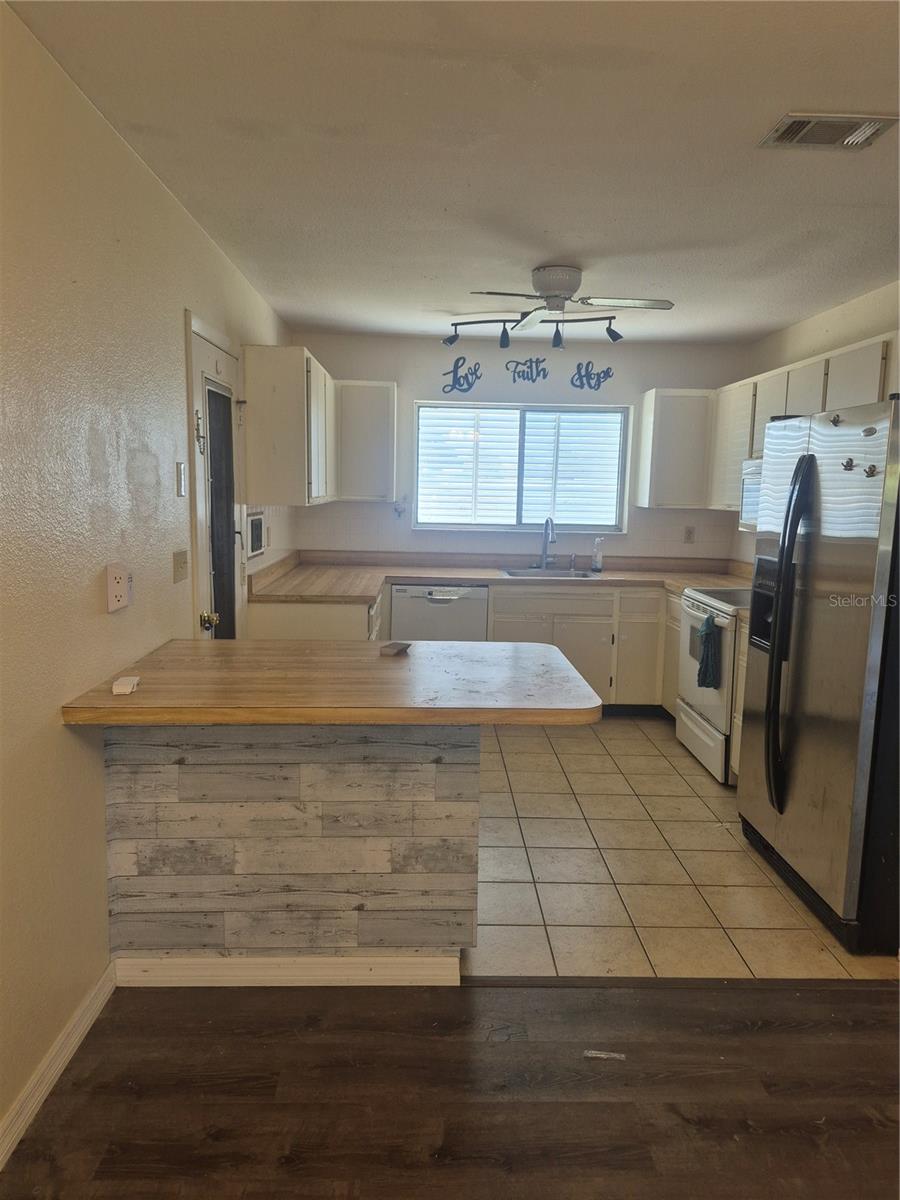 5858 KENWOOD DR, NORTH PORT, FL, 34287