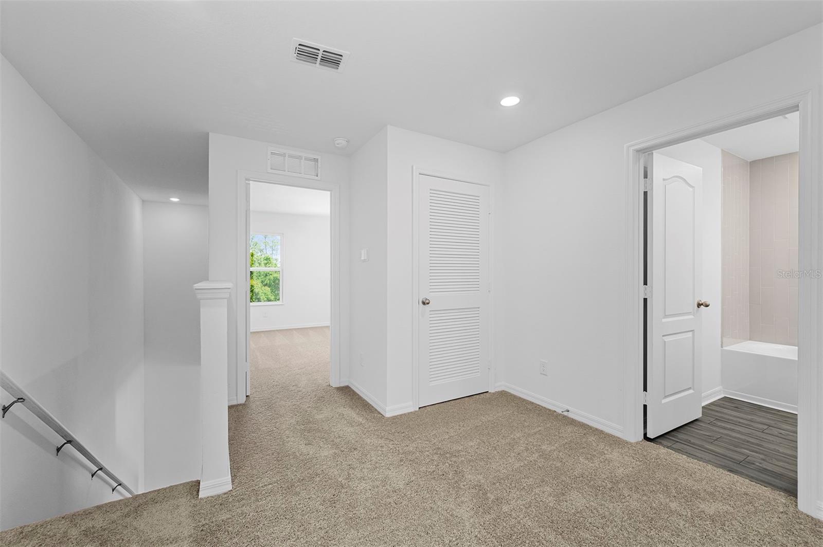 568 BAY LEAF DR, POINCIANA, FL, 34759