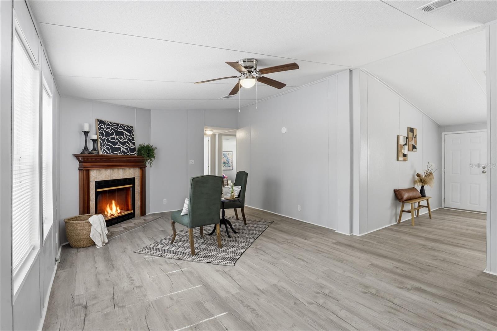 8469 SE 71ST ST, NEWBERRY, FL, 32669