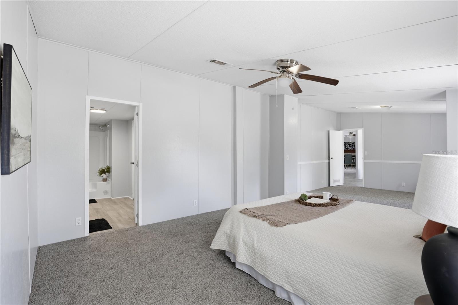 8469 SE 71ST ST, NEWBERRY, FL, 32669