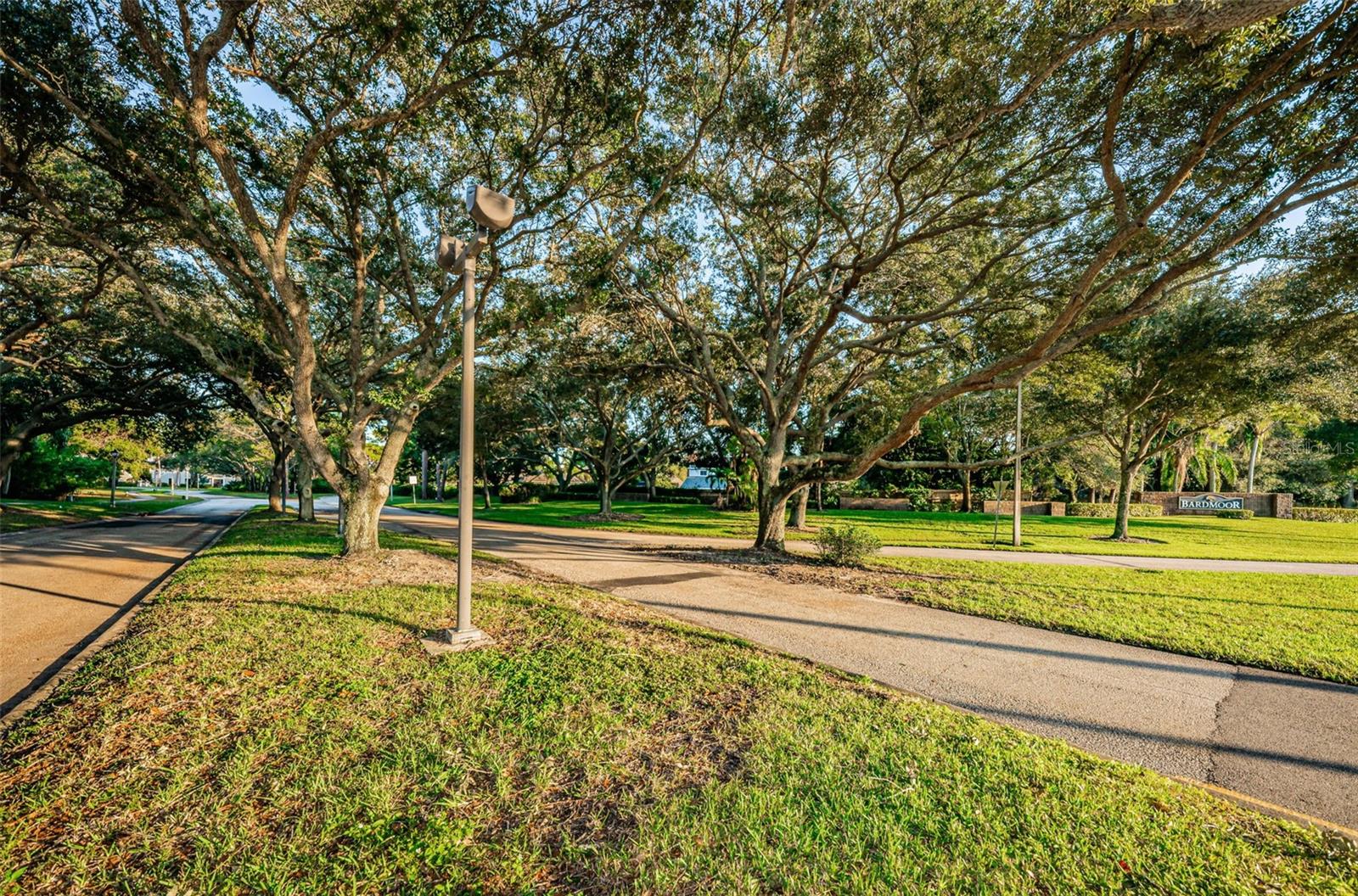 10626 LONGWOOD DR #102, SEMINOLE, FL, 33777