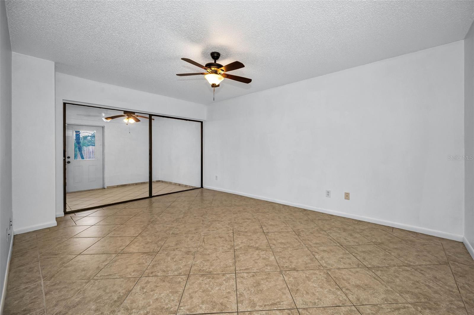 10626 LONGWOOD DR #102, SEMINOLE, FL, 33777