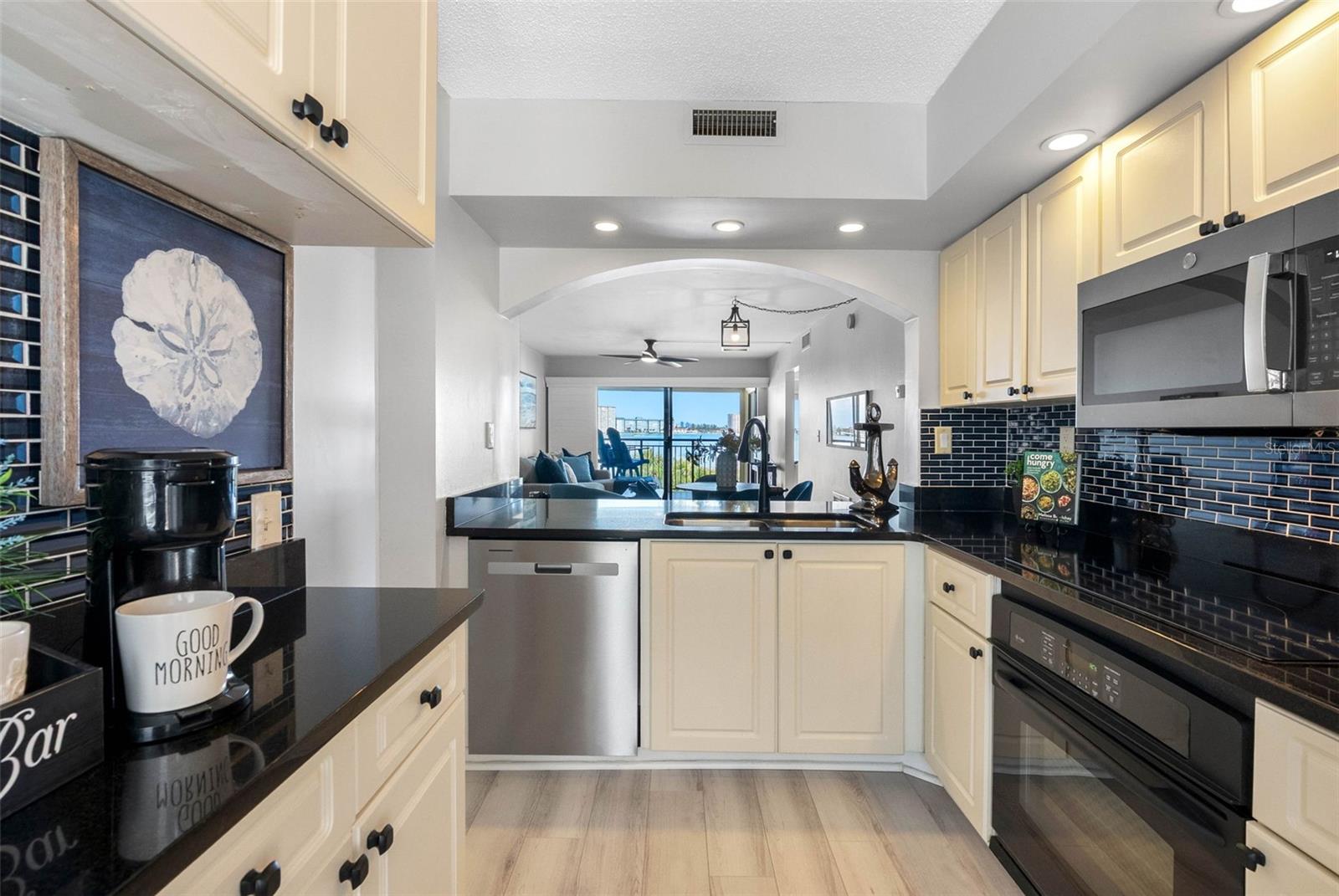 6372 PALMA DEL MAR BLVD S #304, ST PETERSBURG, FL, 33715