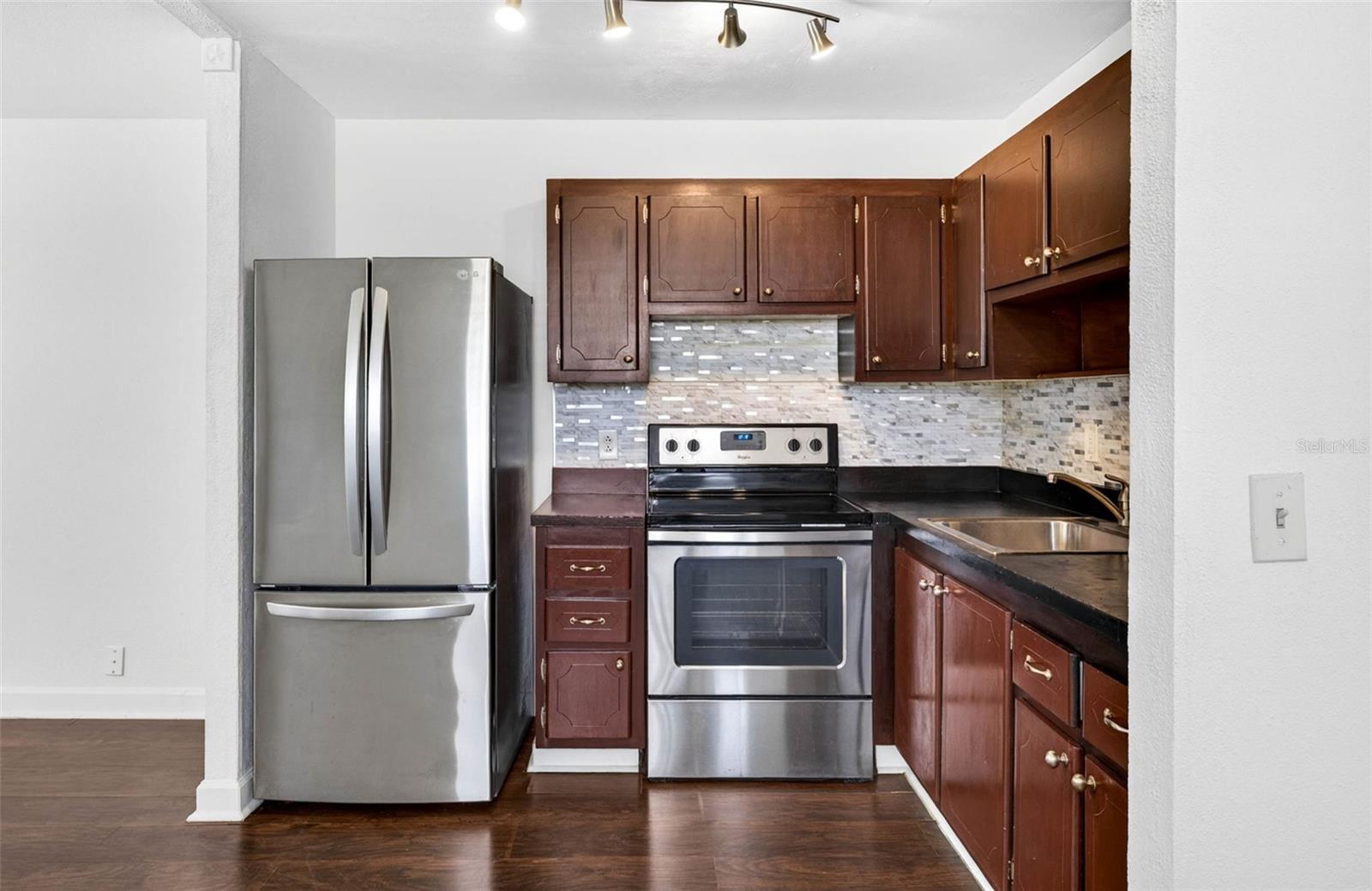 1801 BEDFORD LN #27, SUN CITY CENTER, FL, 33573