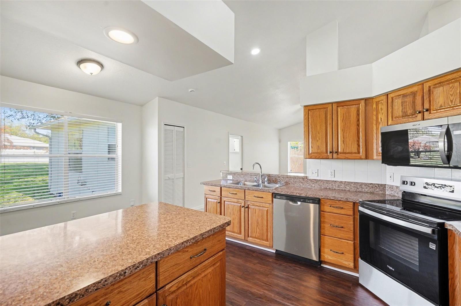 3334 LAKE VIEW CIR, MELBOURNE, FL, 32934