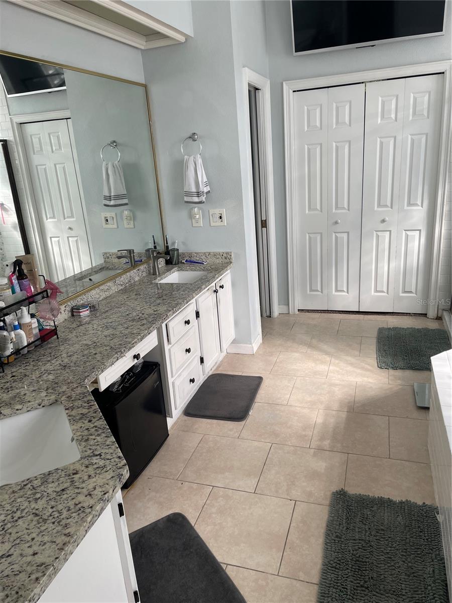 1007 FEATHERSTONE CIR, OCOEE, FL, 34761