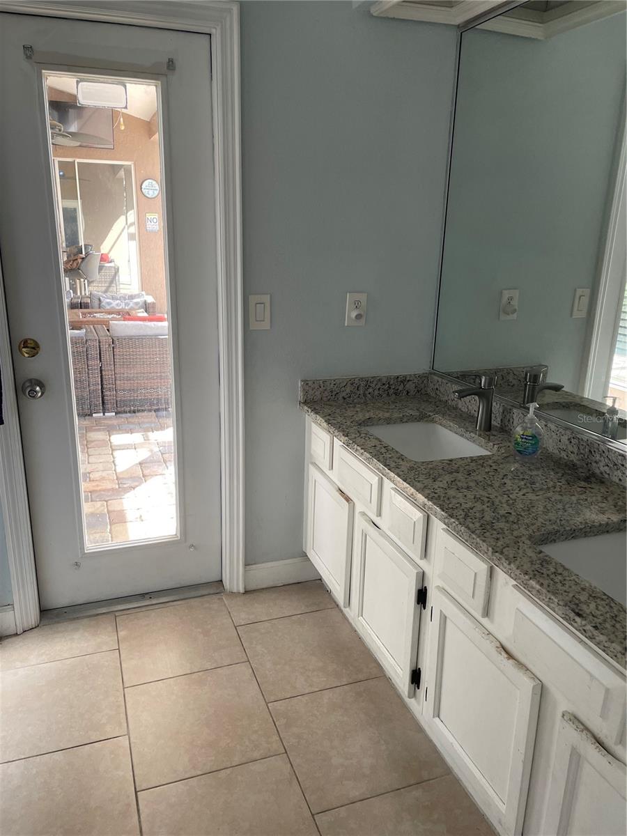 1007 FEATHERSTONE CIR, OCOEE, FL, 34761