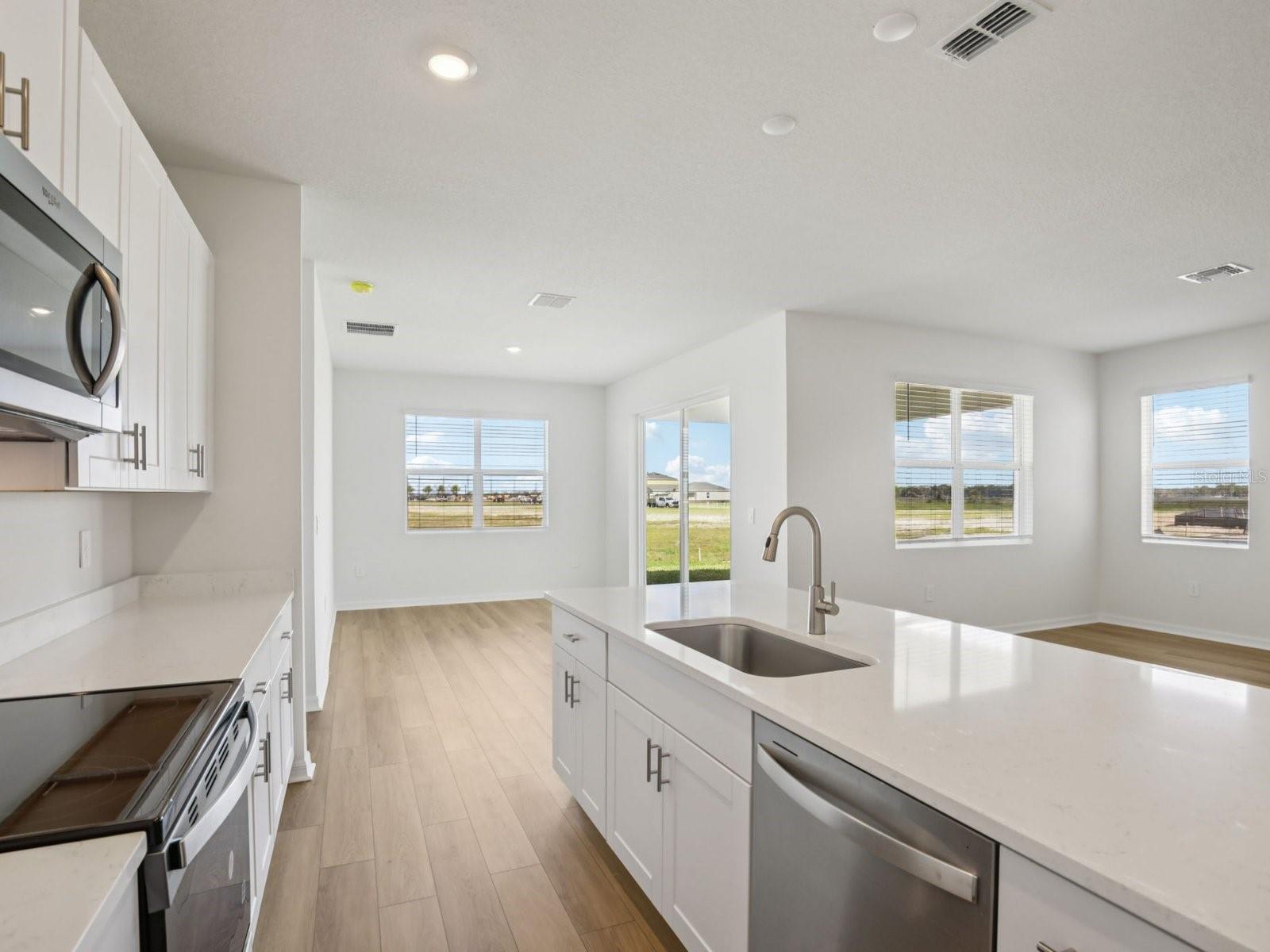 13220 SHELLMORE AVE, PALMETTO, FL, 34221