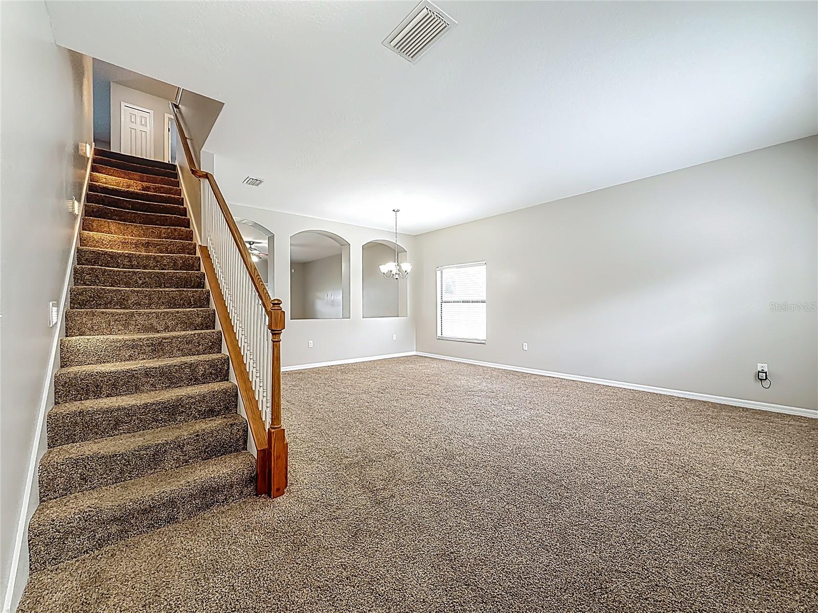 313 OAK LANDING DR, MULBERRY, FL, 33860