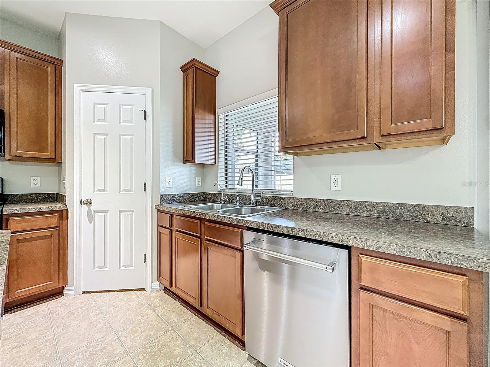 313 OAK LANDING DR, MULBERRY, FL, 33860