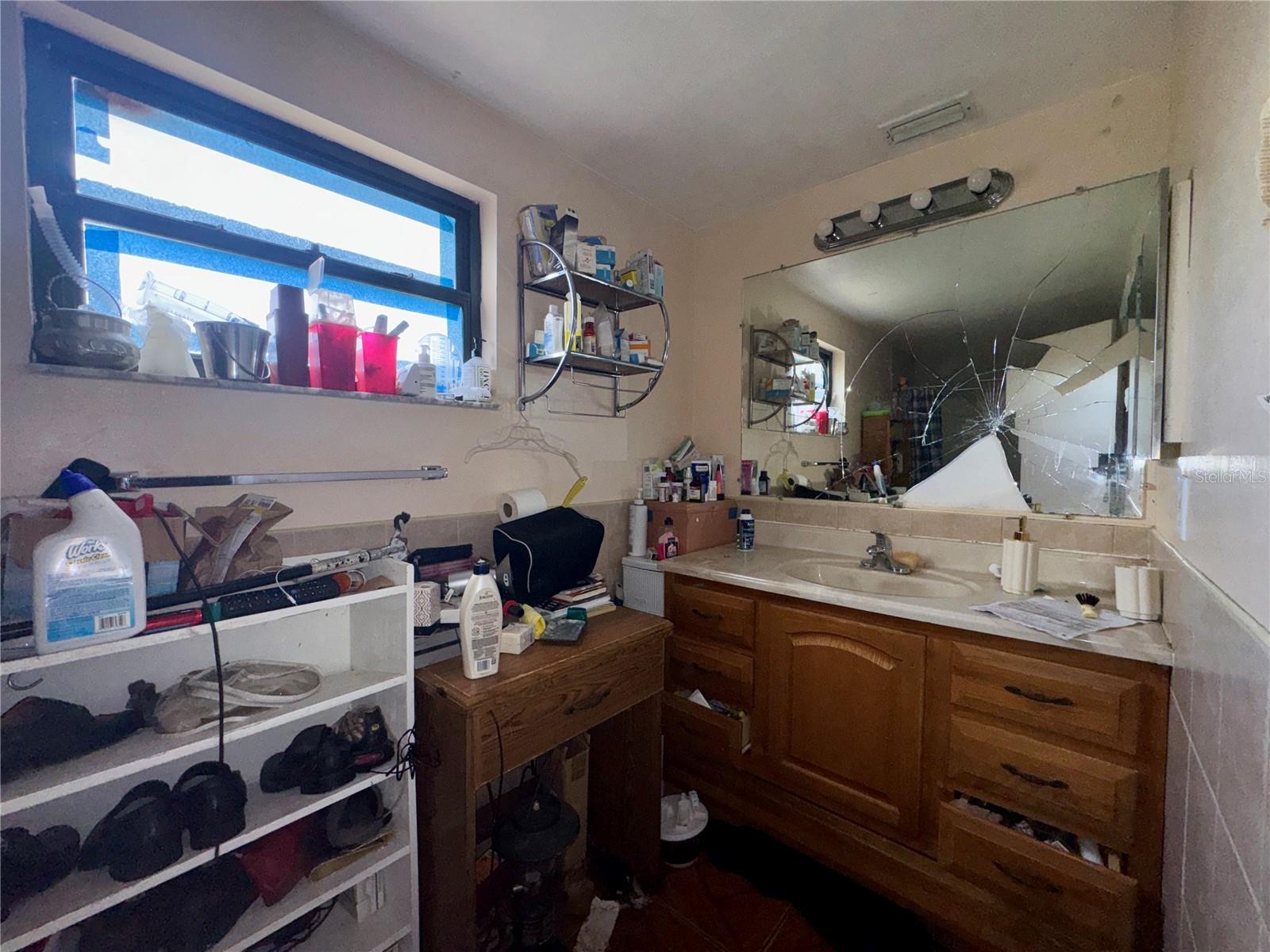 6726 TIMBERLANE DR, TAMPA, FL, 33615