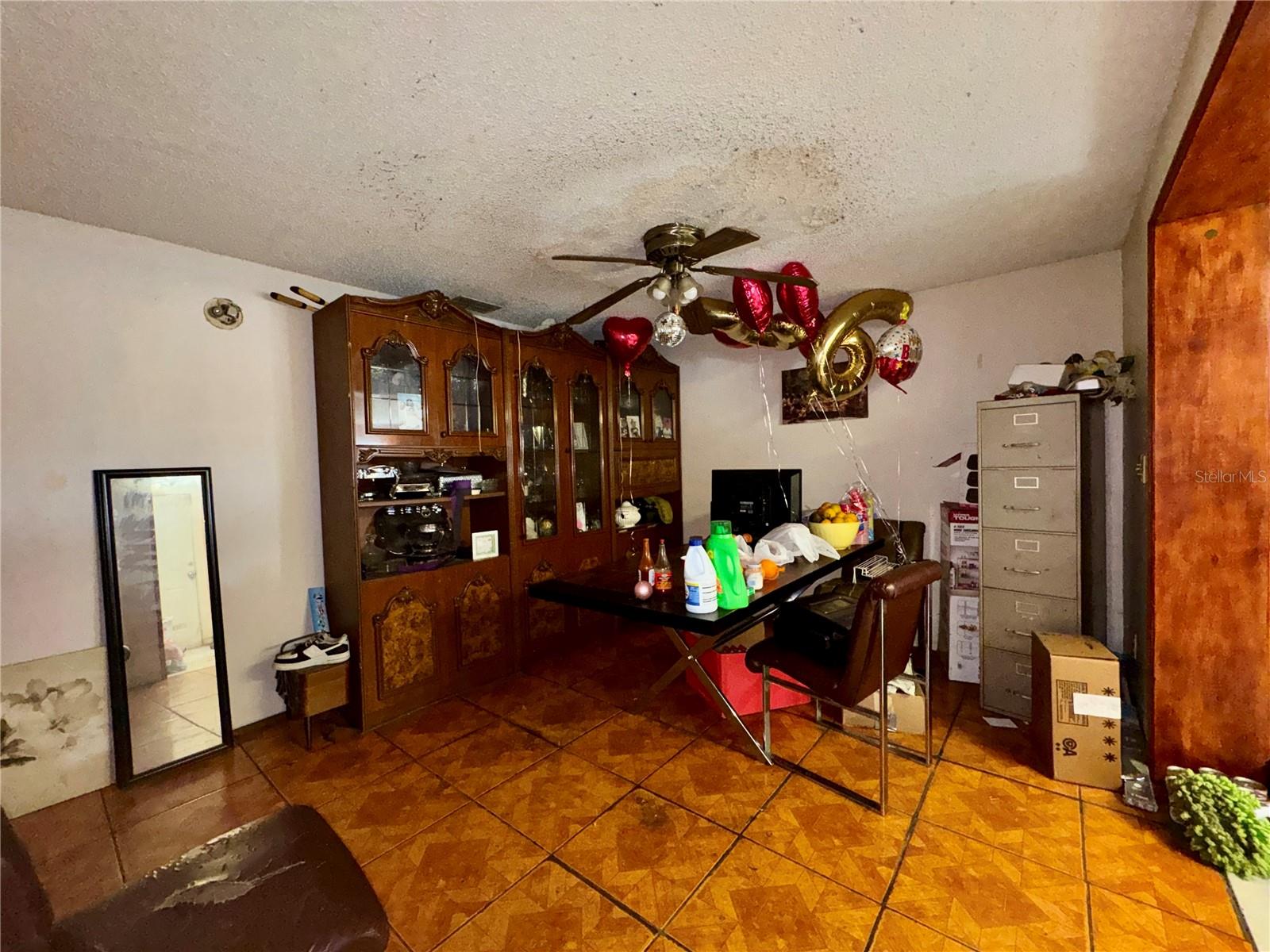 6726 TIMBERLANE DR, TAMPA, FL, 33615