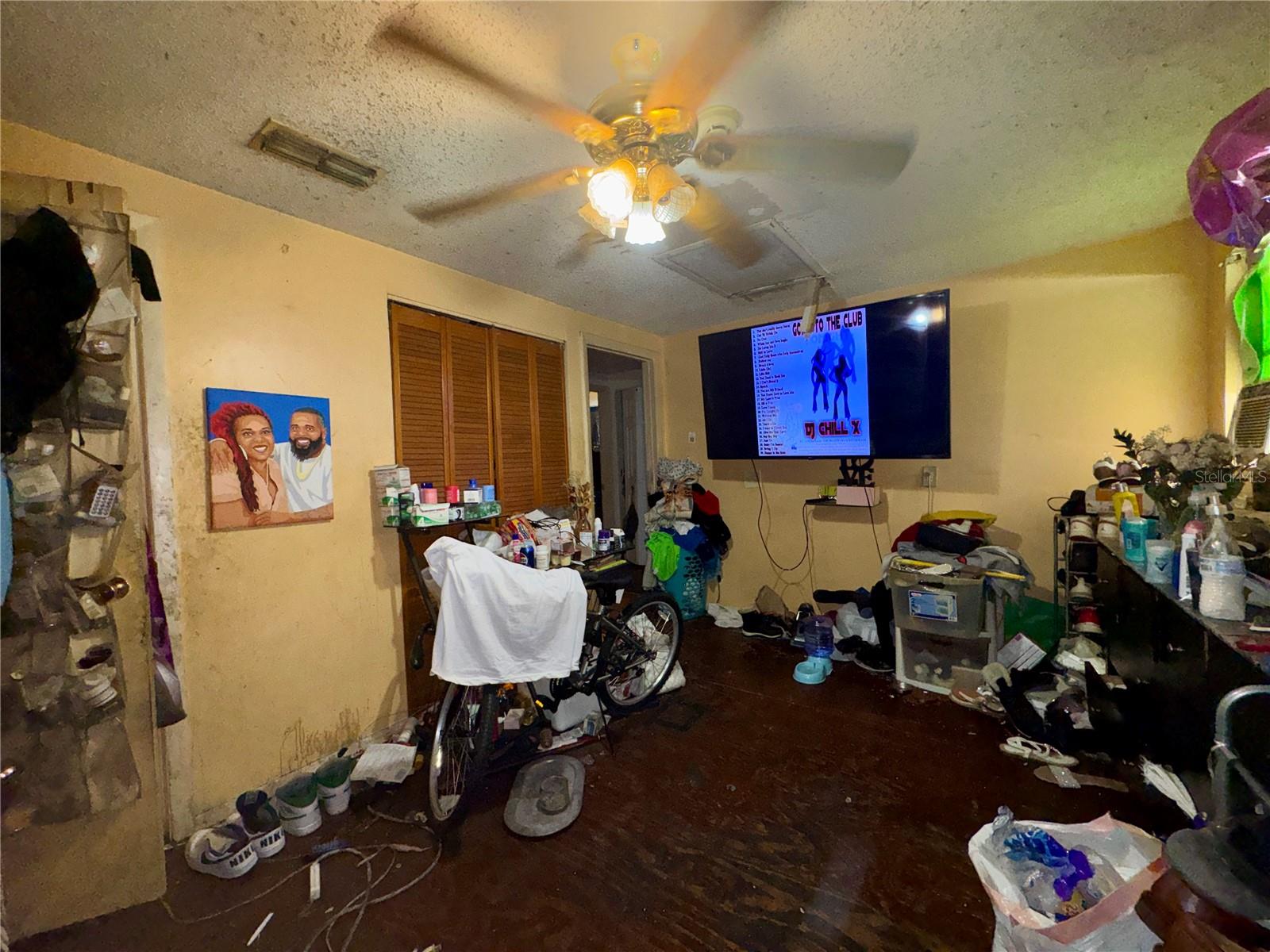 6726 TIMBERLANE DR, TAMPA, FL, 33615