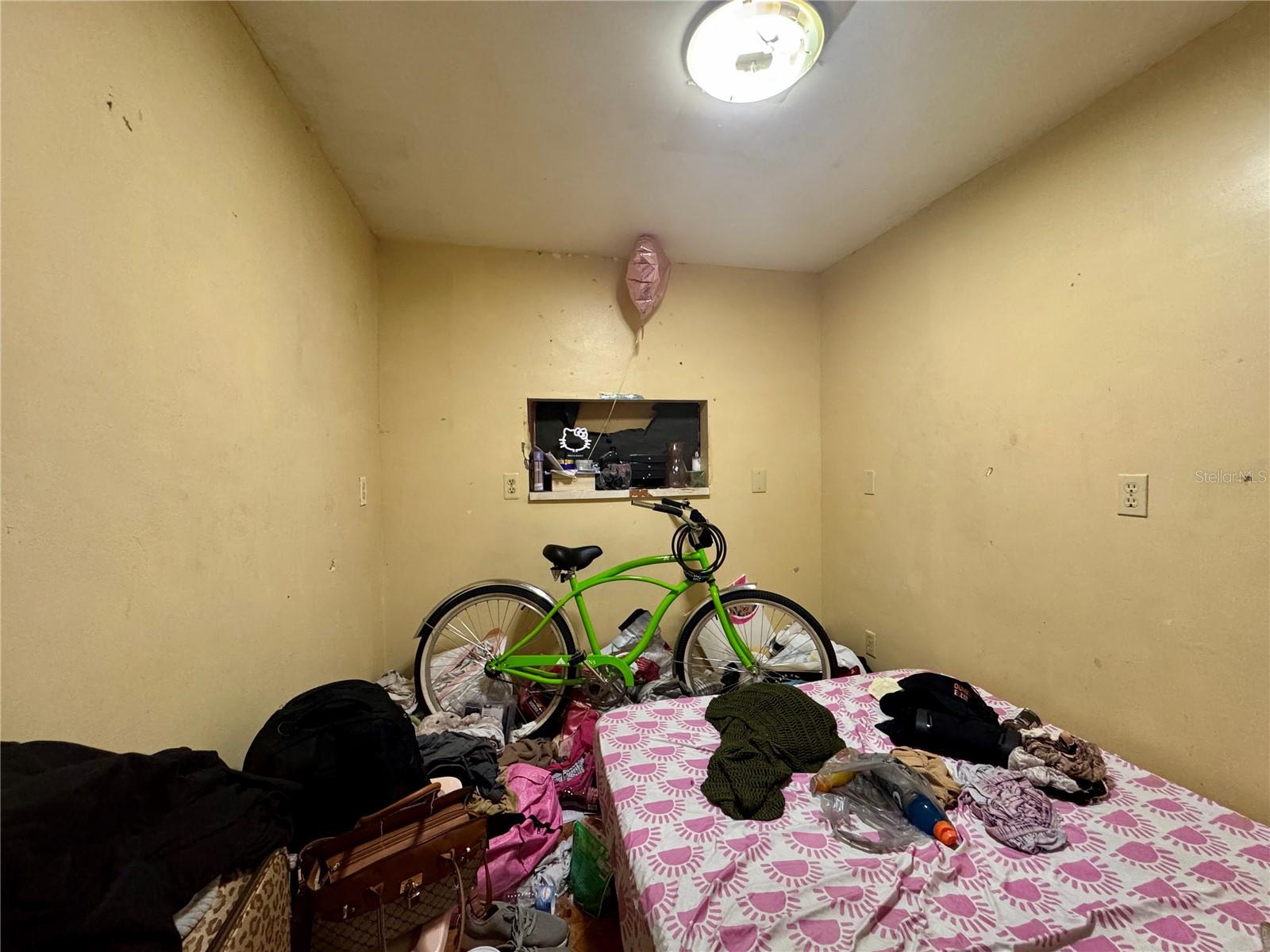 6726 TIMBERLANE DR, TAMPA, FL, 33615