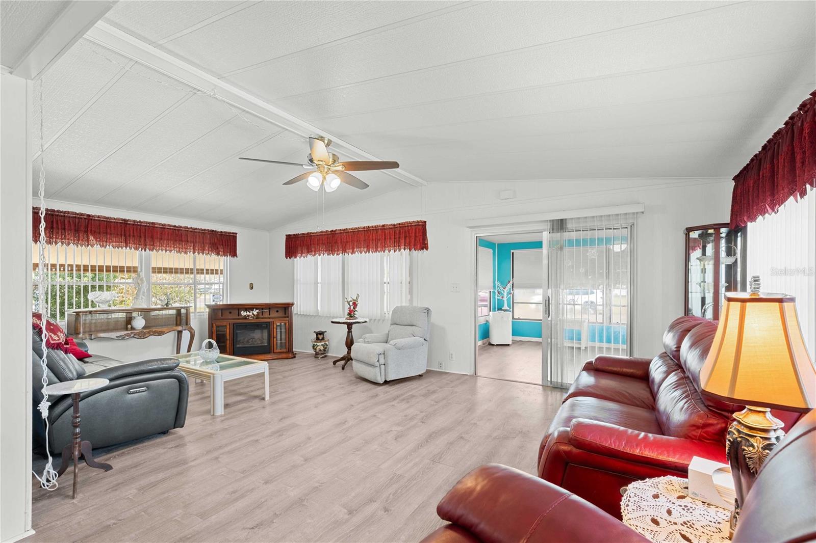 5250 DEAN DAIRY RD, ZEPHYRHILLS, FL, 33541