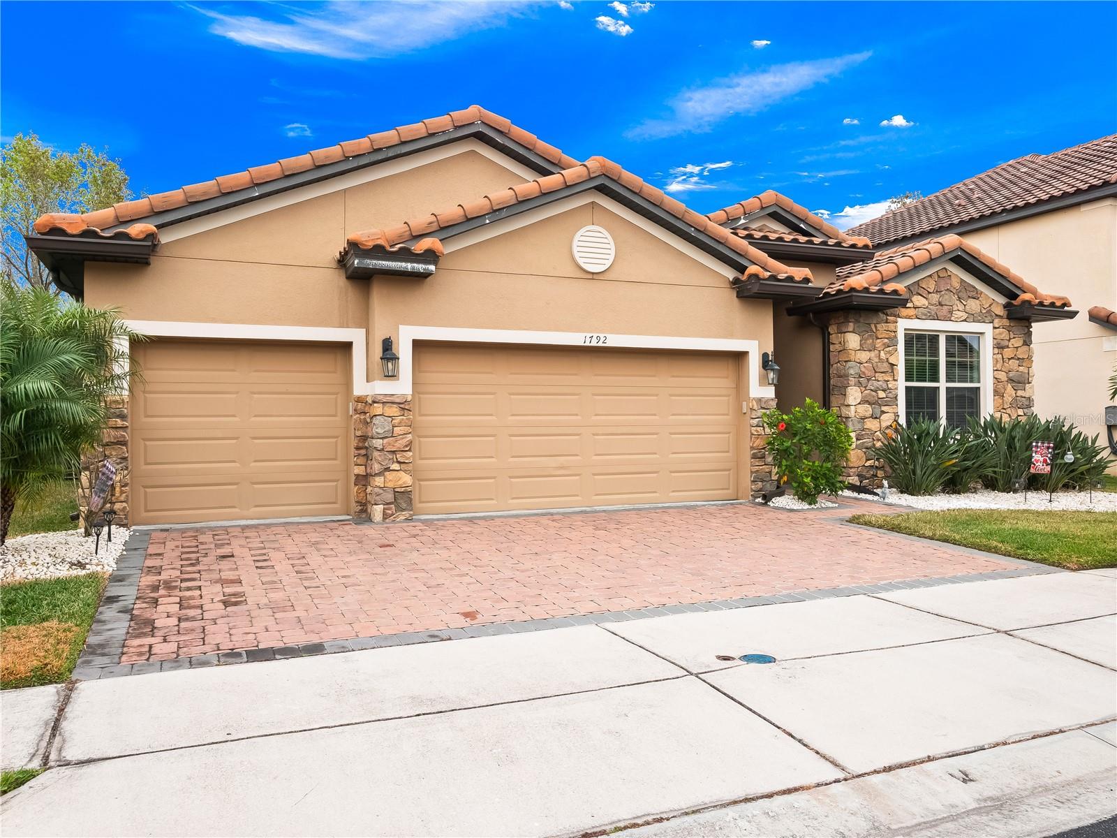 1792 BENOIT TER, DAVENPORT, FL, 33837